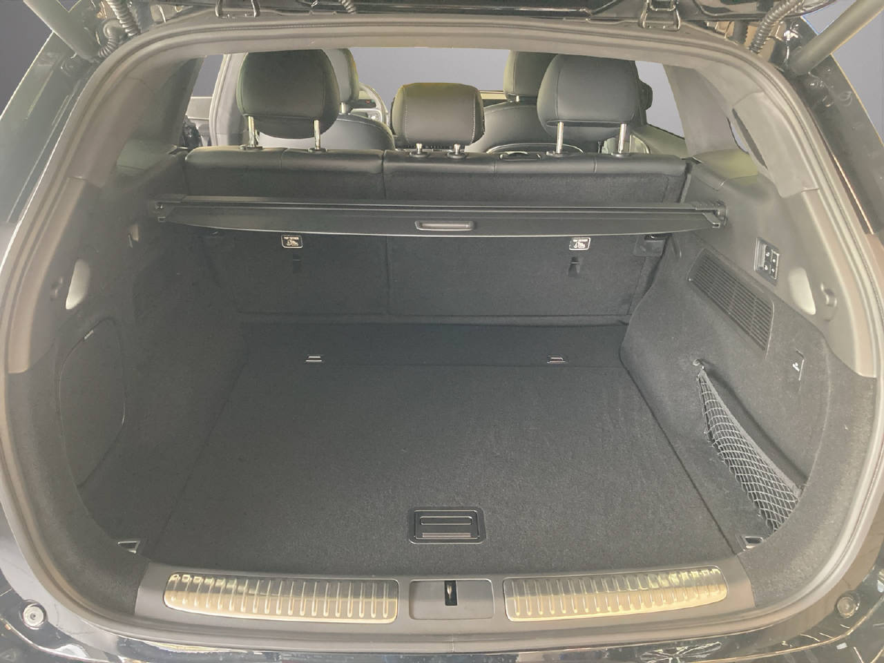 XPENG G9 Performance AWD-image-5