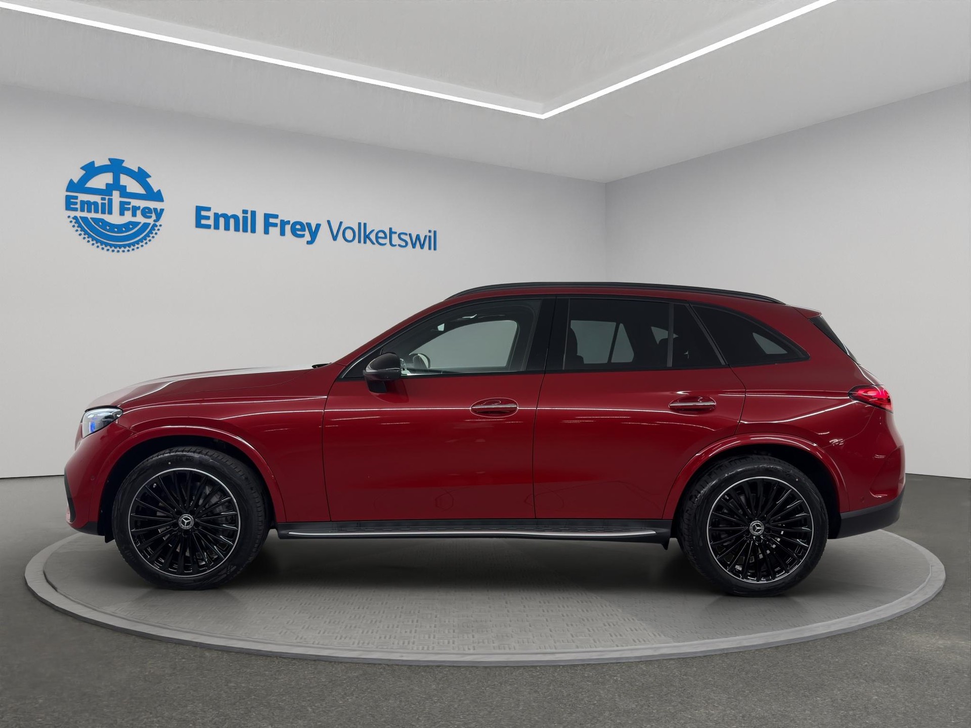 MERCEDES-BENZ GLC 300 d AMG Line 4matic-image-1