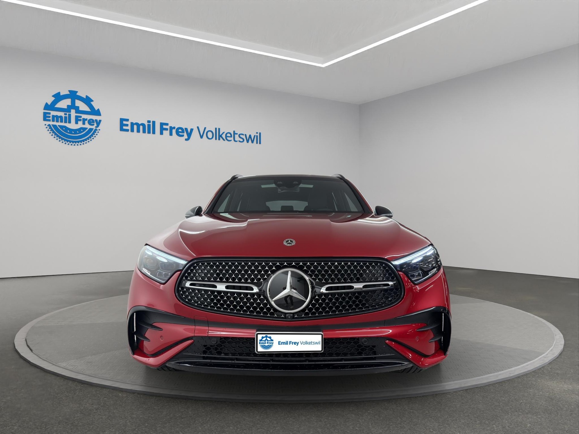 MERCEDES-BENZ GLC 300 d AMG Line 4matic-image-4