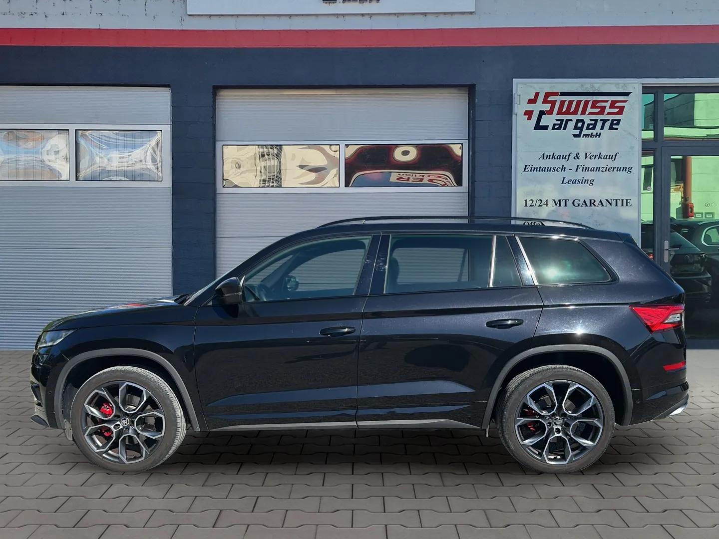 SKODA Kodiaq 2.0 Bi-TDI SCR RS 4x4 DSG mit AHK & Panoramadach-image-4
