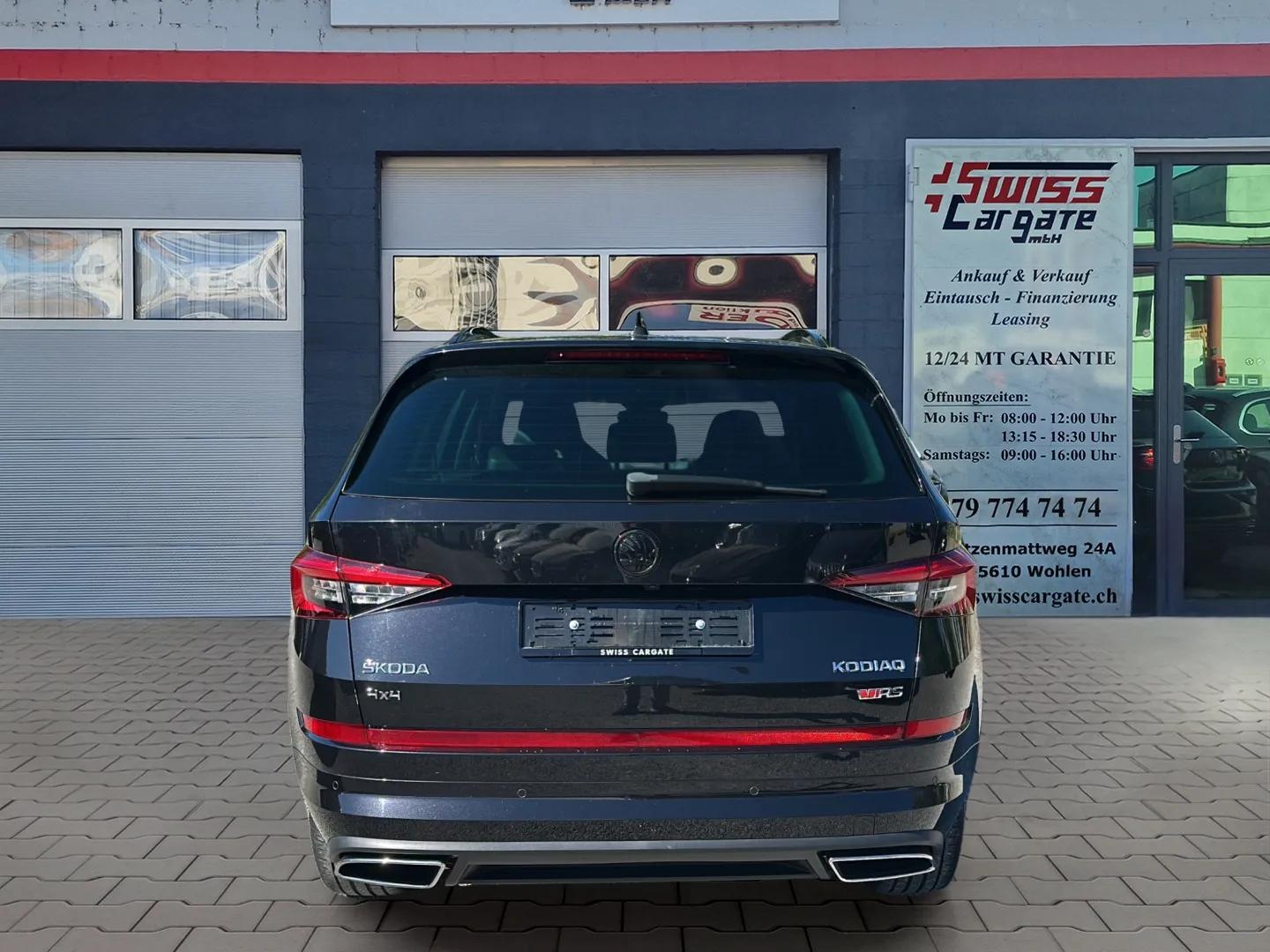 SKODA Kodiaq 2.0 Bi-TDI SCR RS 4x4 DSG mit AHK & Panoramadach-image-6