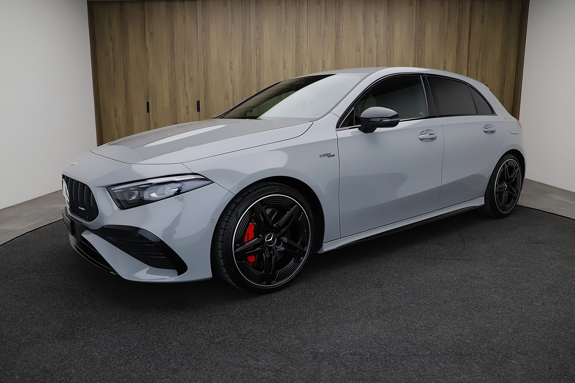 MERCEDES-BENZ A 35 AMG 4Matic 8G-DCT
