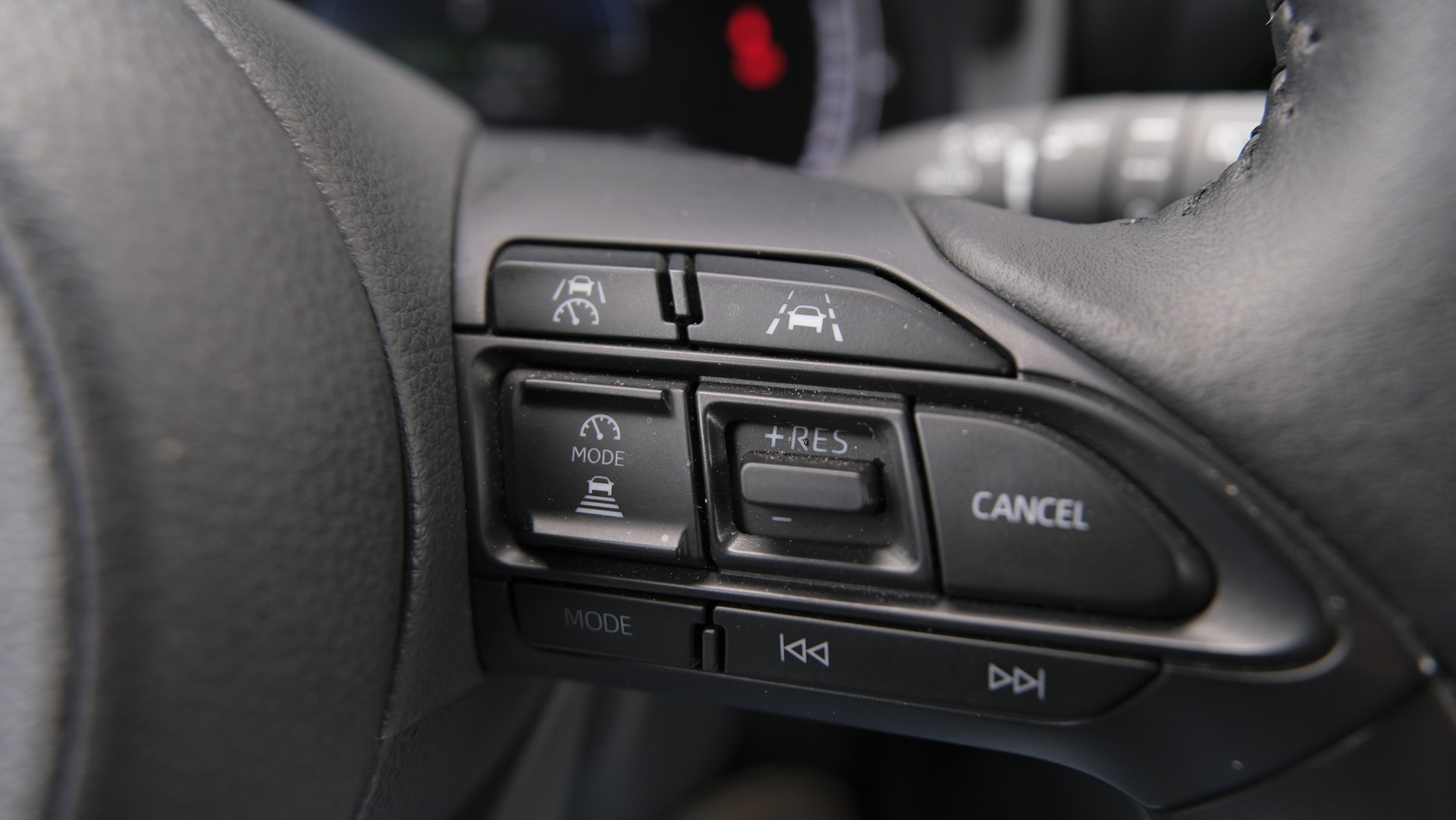 TOYOTA Yaris Cross 1.5 Trend e-CVT-image-19