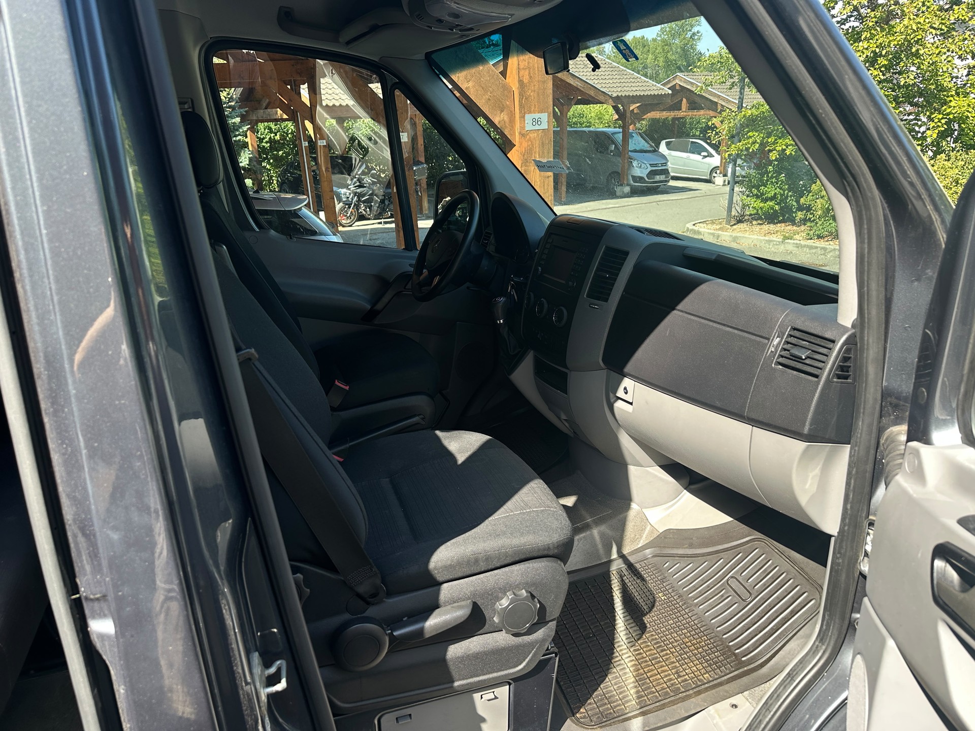 MERCEDES-BENZ 2.2 CDI 129 cv-image-9