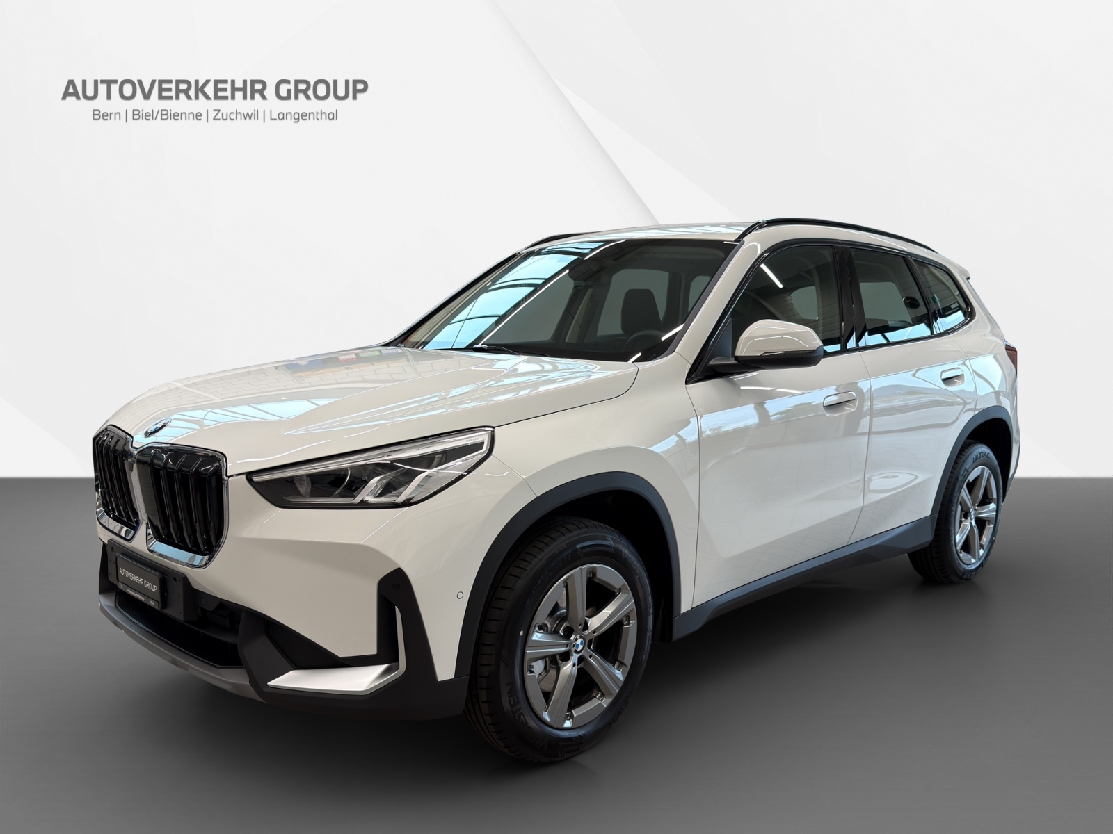 BMW X1 sDrive 18i-image-0