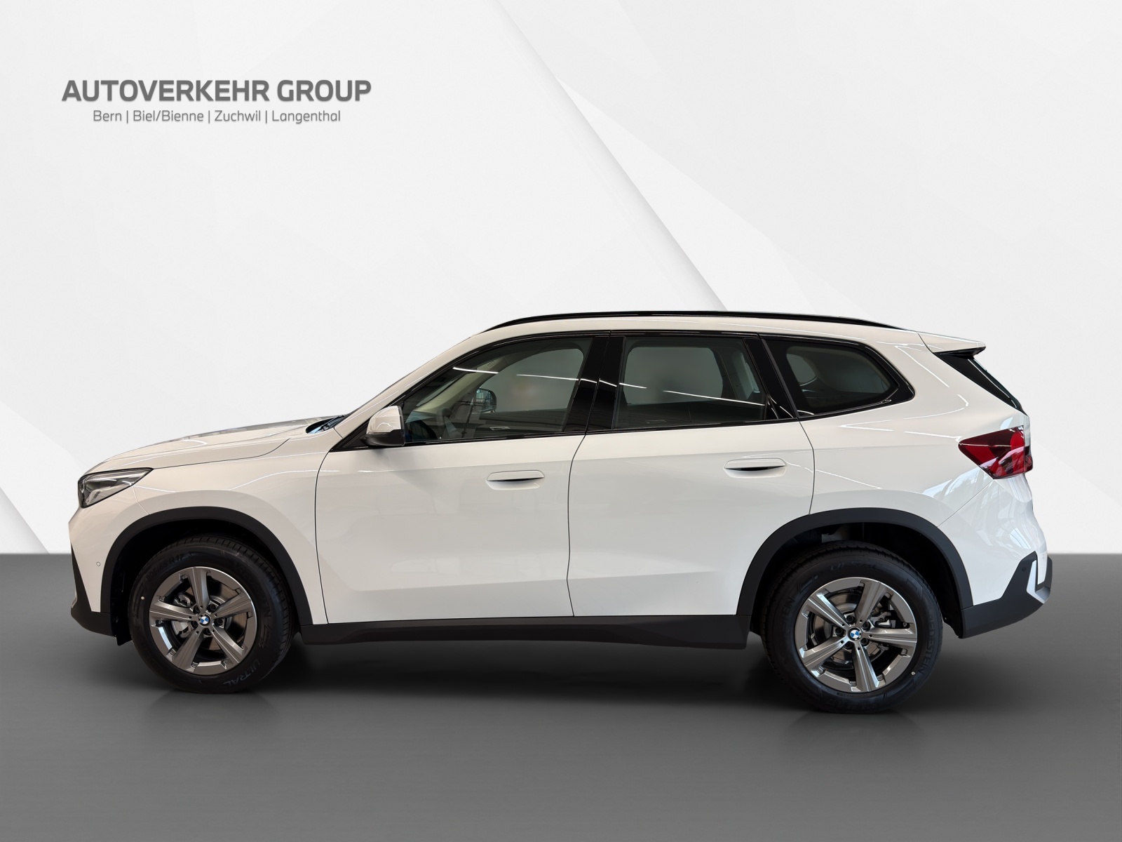 BMW X1 sDrive 18i-image-2