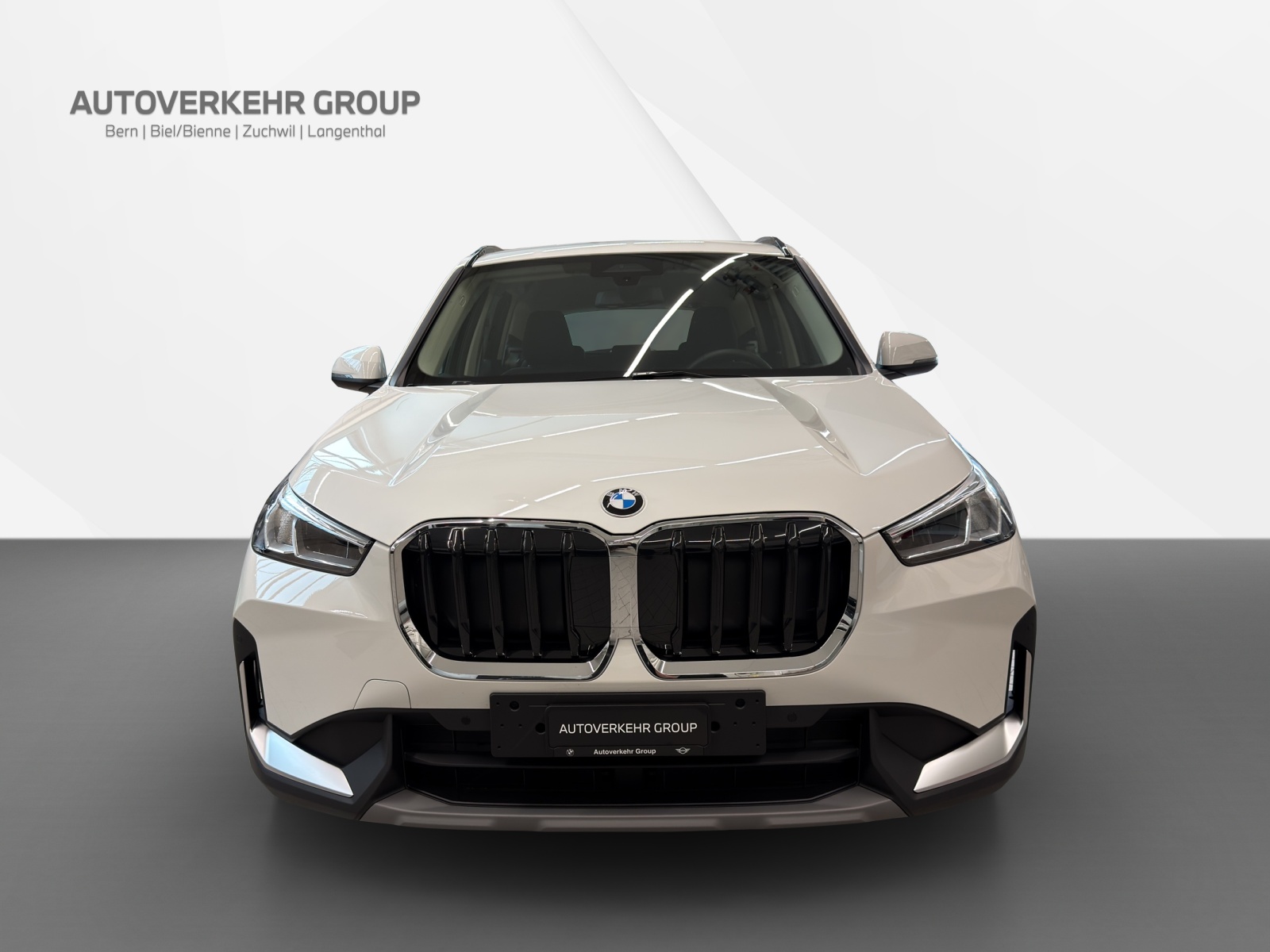 BMW X1 sDrive 18i-image-1