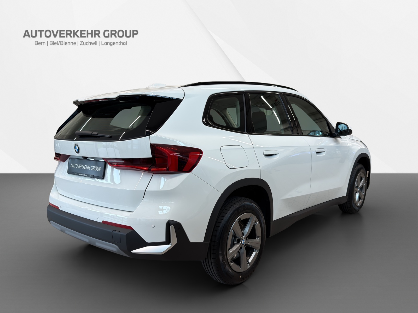 BMW X1 sDrive 18i-image-5