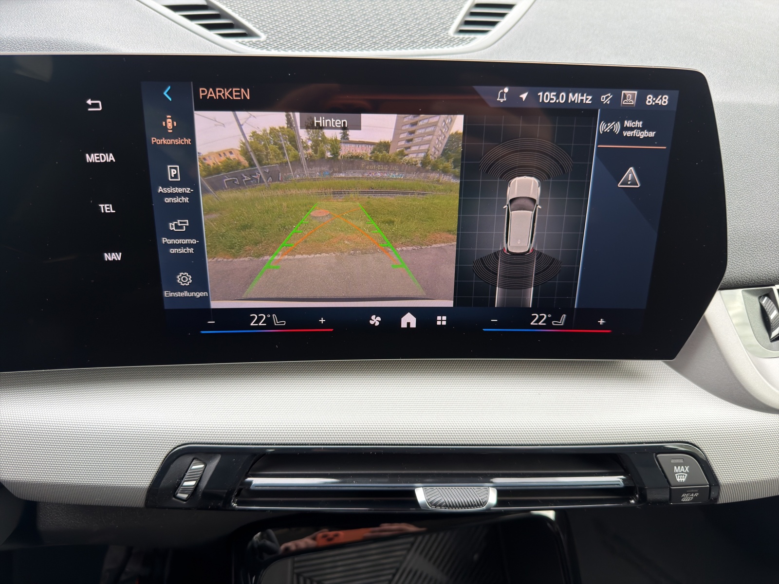 BMW X1 sDrive 18i-image-16