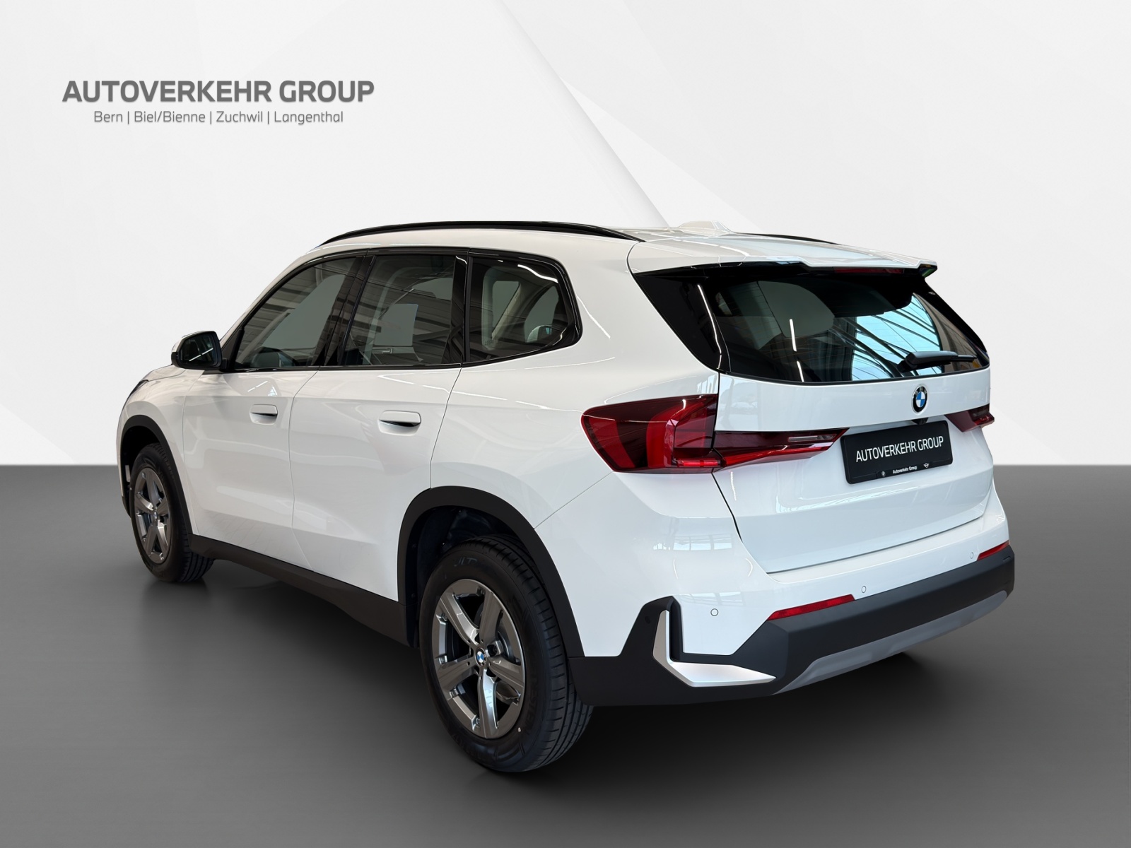 BMW X1 sDrive 18i-image-3