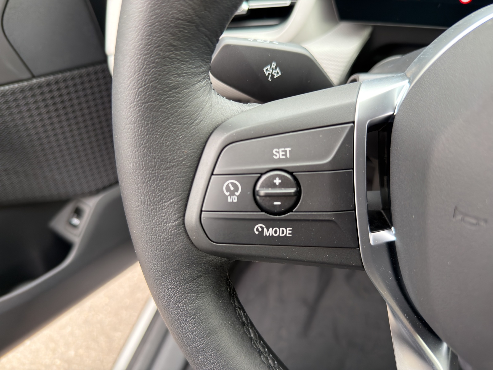 BMW X1 sDrive 18i-image-18