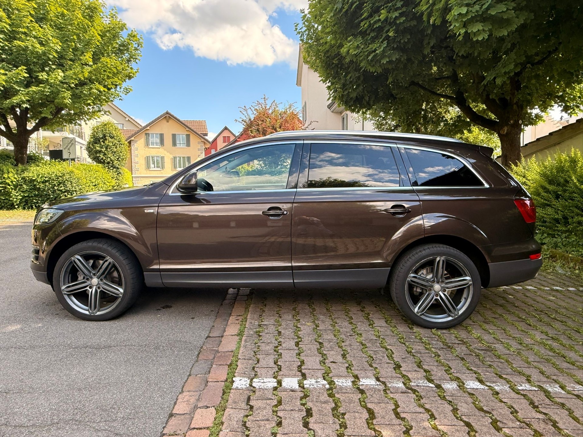 AUDI Q7 3.0 TDI quattro tiptronic-image-4