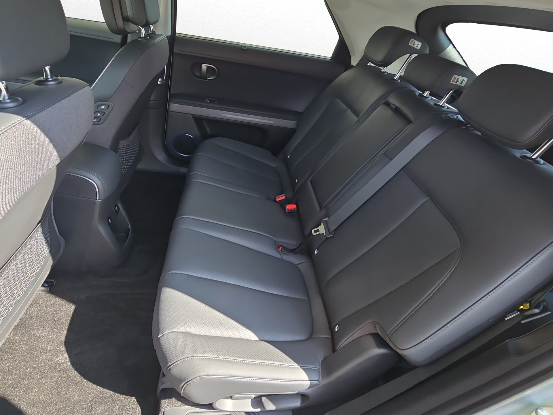HYUNDAI Ioniq 5 Vertex 4WD 84kWh-image-14