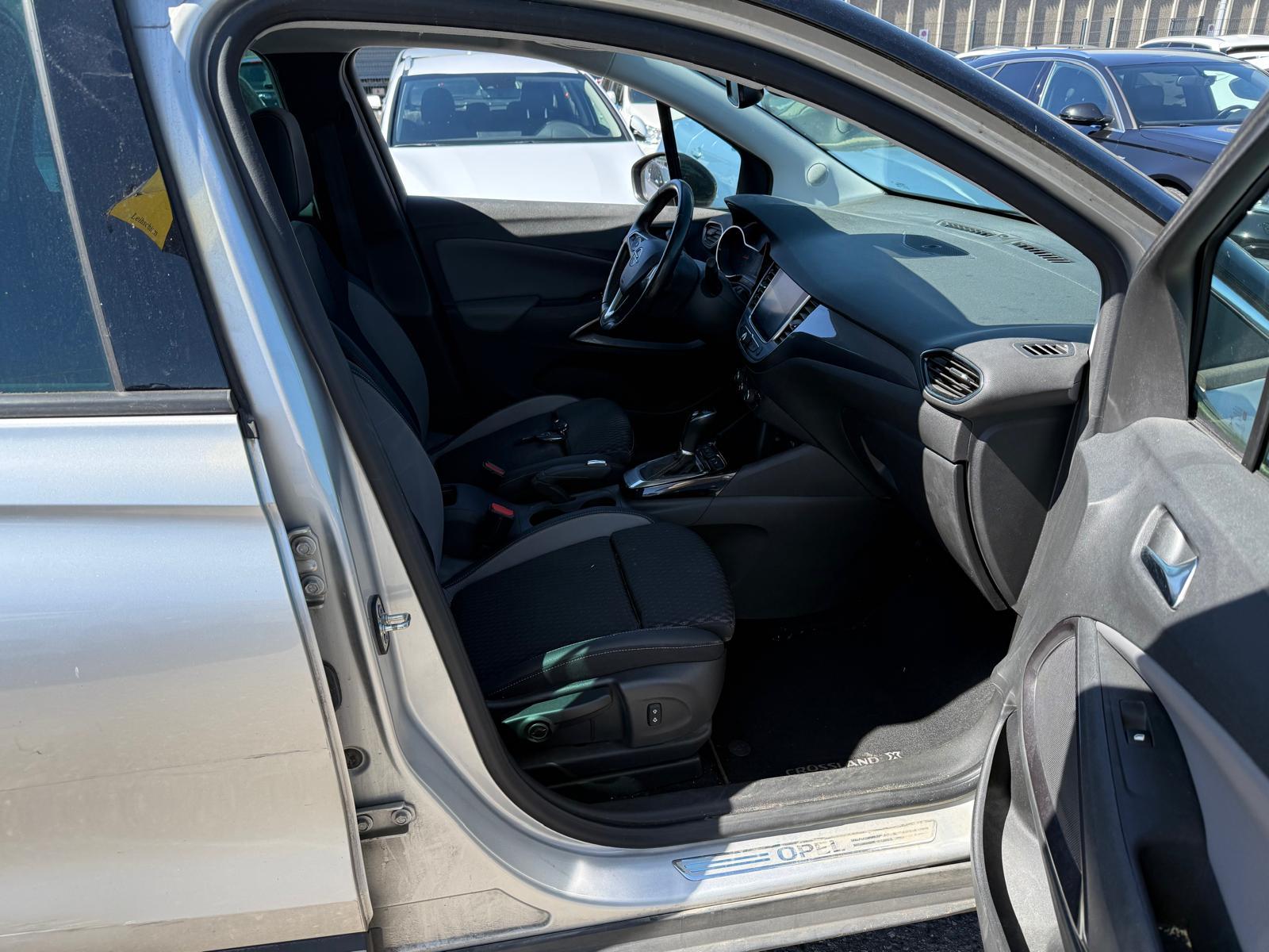 OPEL Crossland X 1.2 T Ultimate S/S-image-10