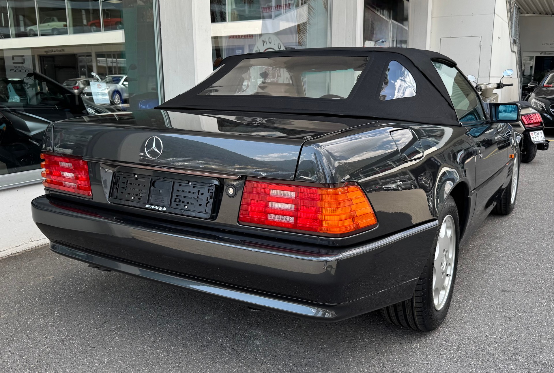 MERCEDES-BENZ SL 280-image-7