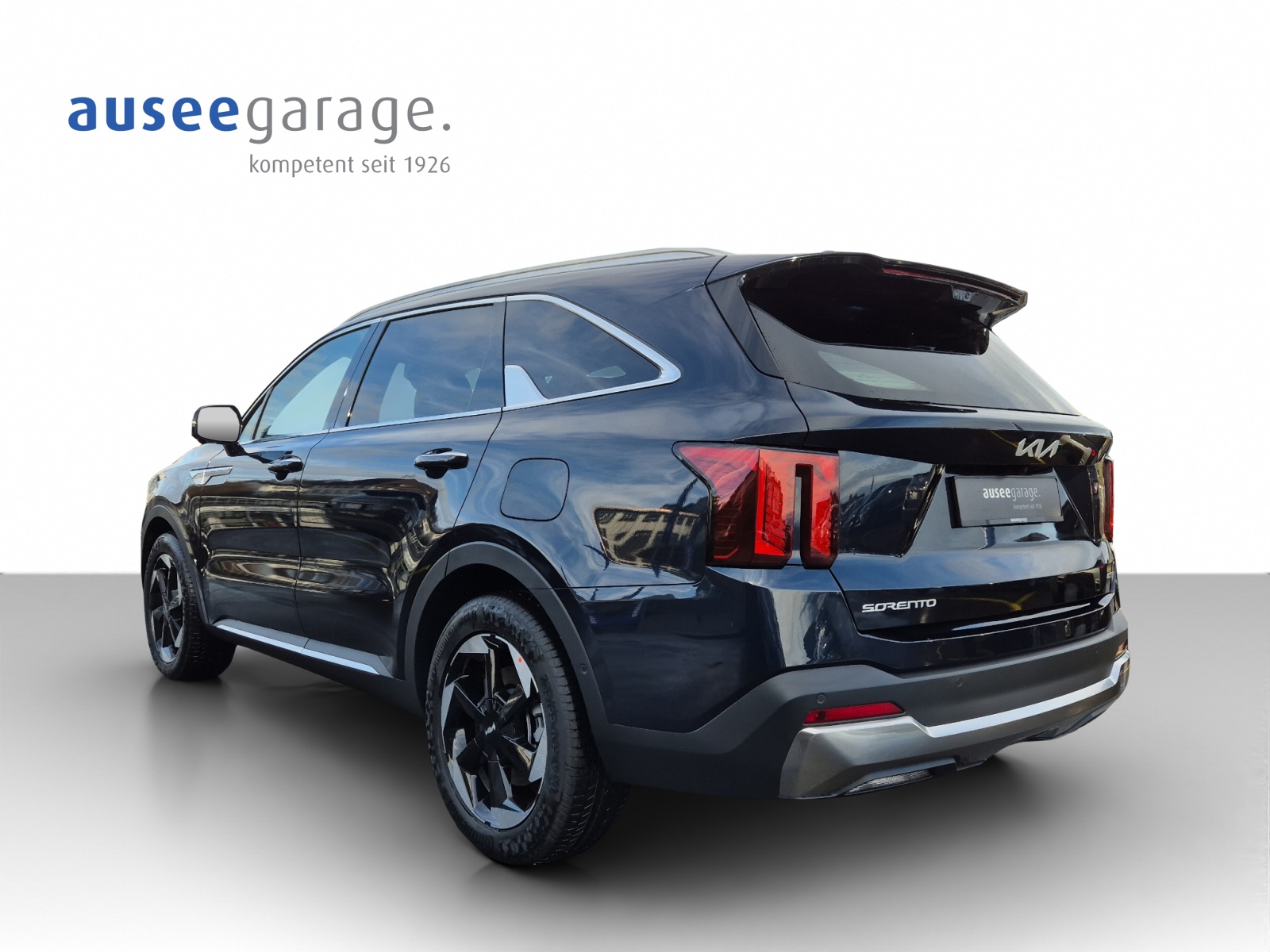 KIA Sorento 1.6 T-GDi Plug-in Hybrid Style 7P-image-2
