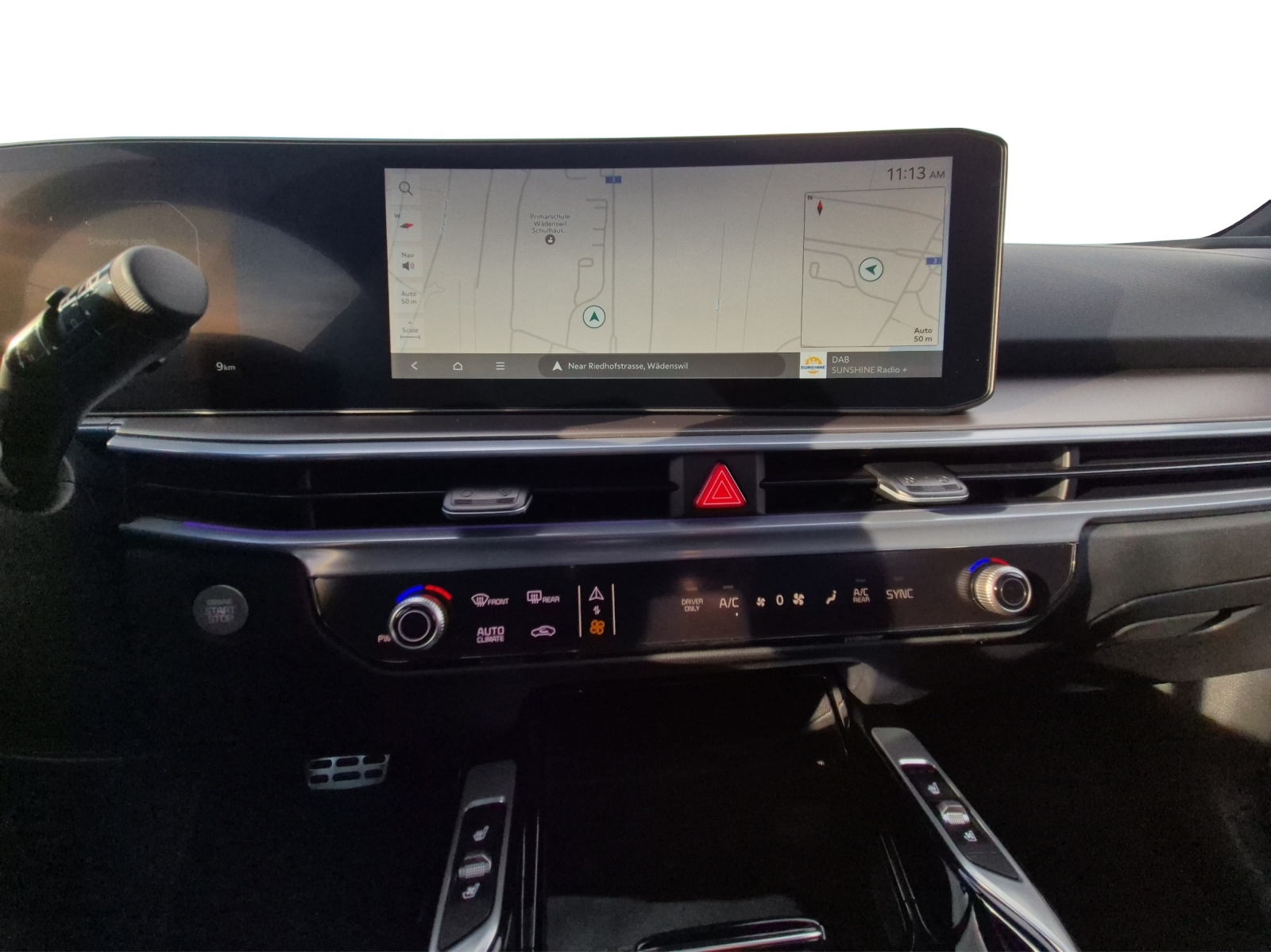 KIA Sorento 1.6 T-GDi Plug-in Hybrid Style 7P-image-7