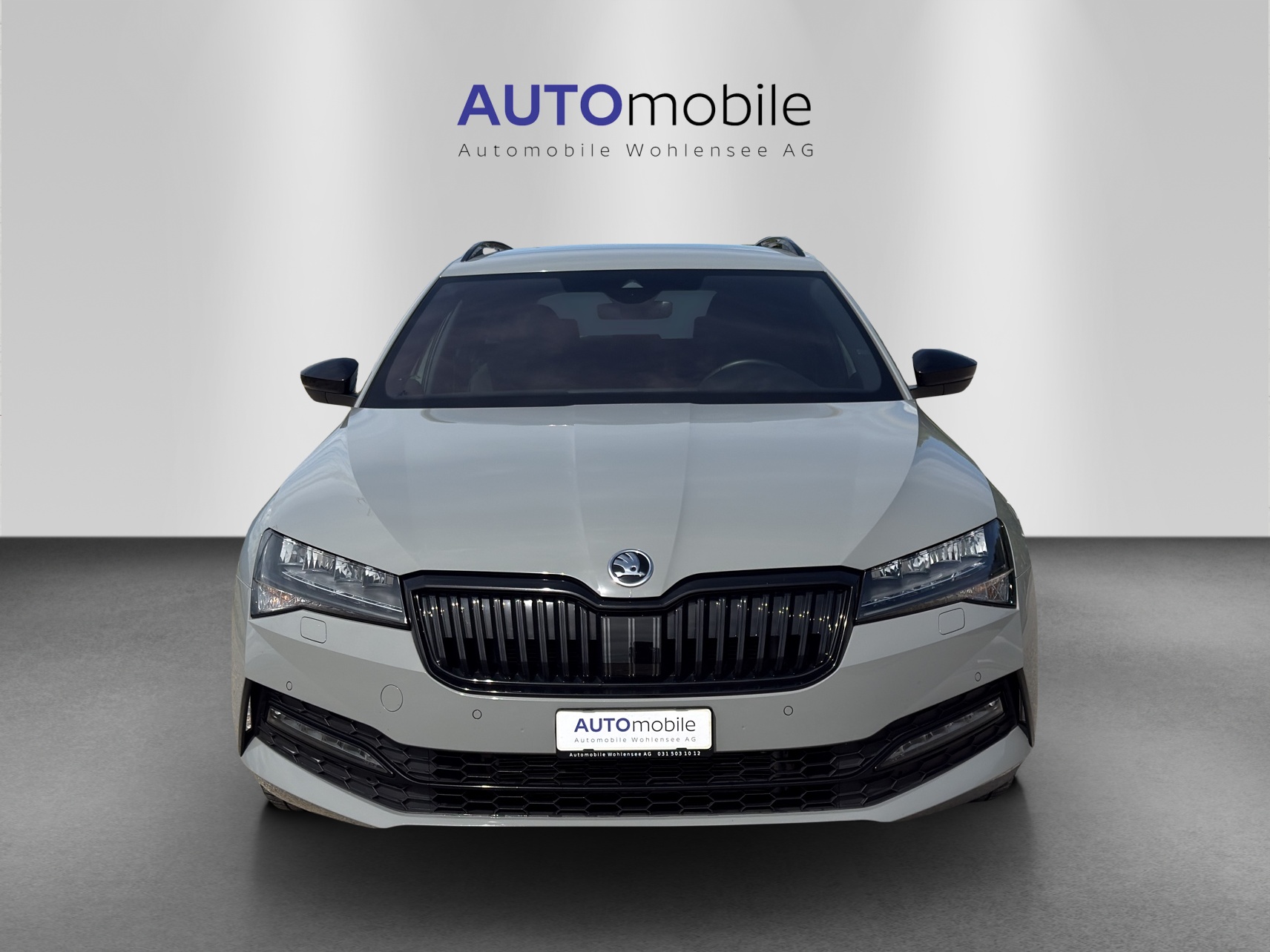 SKODA Superb Combi 2.0 TDi SportLine Light 4x4 DSG-showroom-element-2