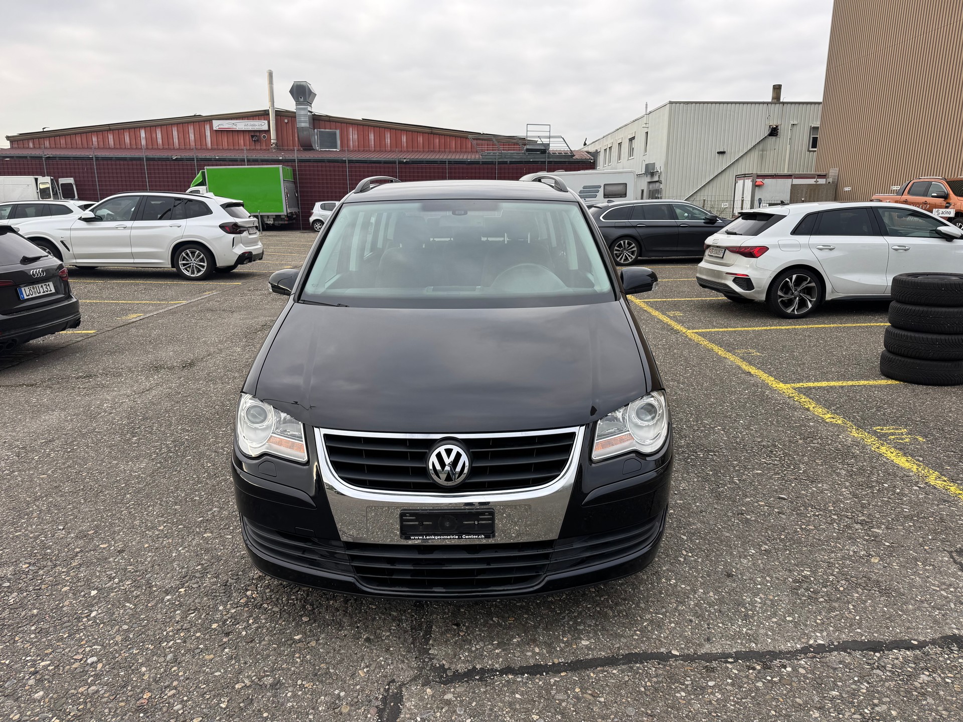 VW Touran 1.4 TSI Highline-image-0