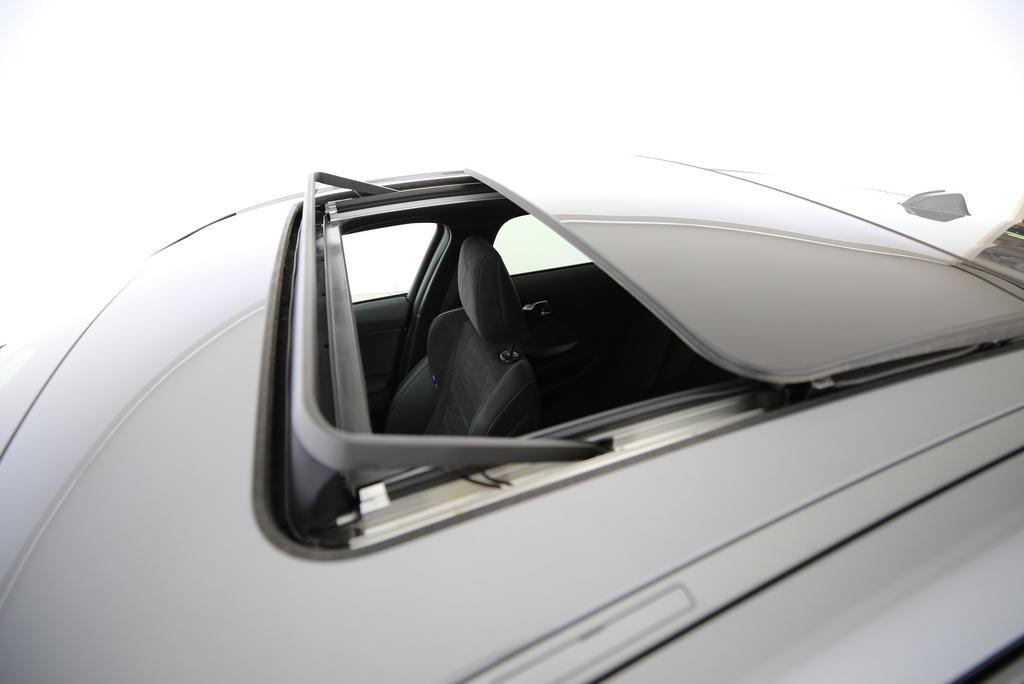 BMW 123 xDrive-image-14