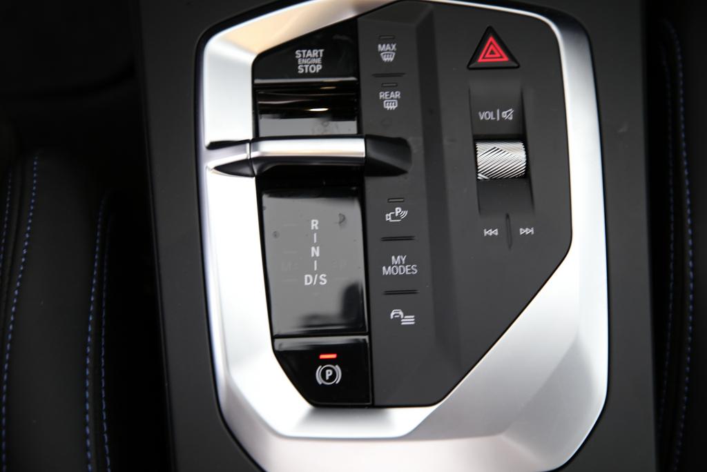 BMW 123 xDrive-image-9