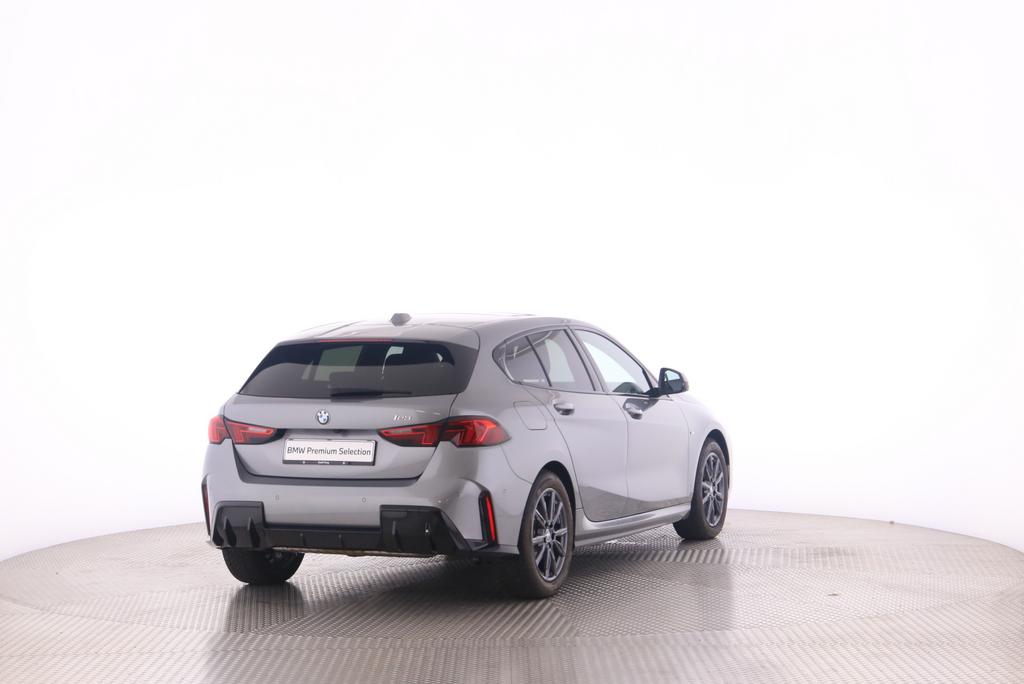 BMW 123 xDrive-image-1