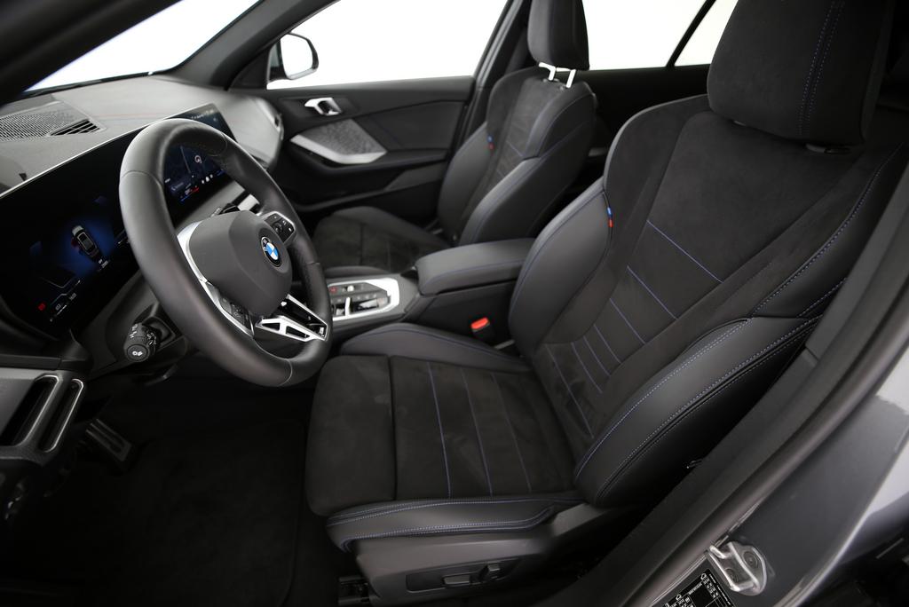 BMW 123 xDrive-image-2