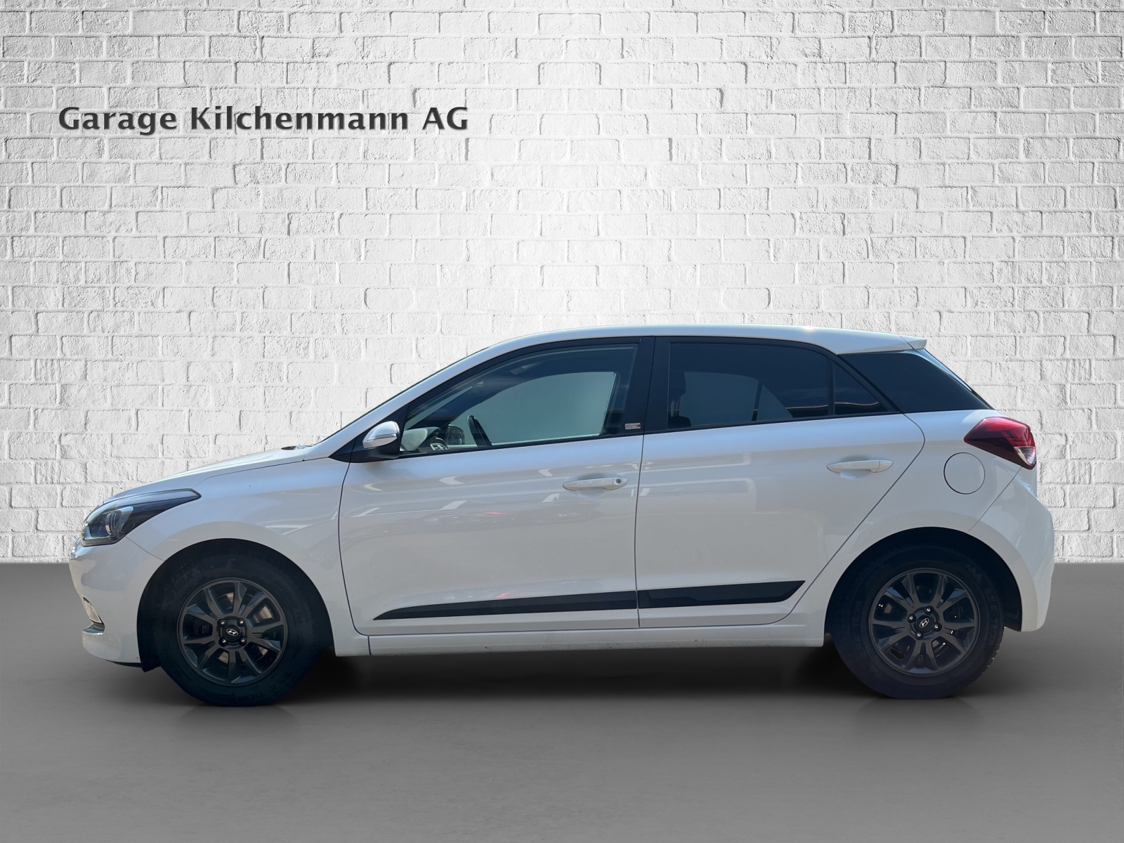 HYUNDAI i20 1.0 T-GDi Amplia-image-1