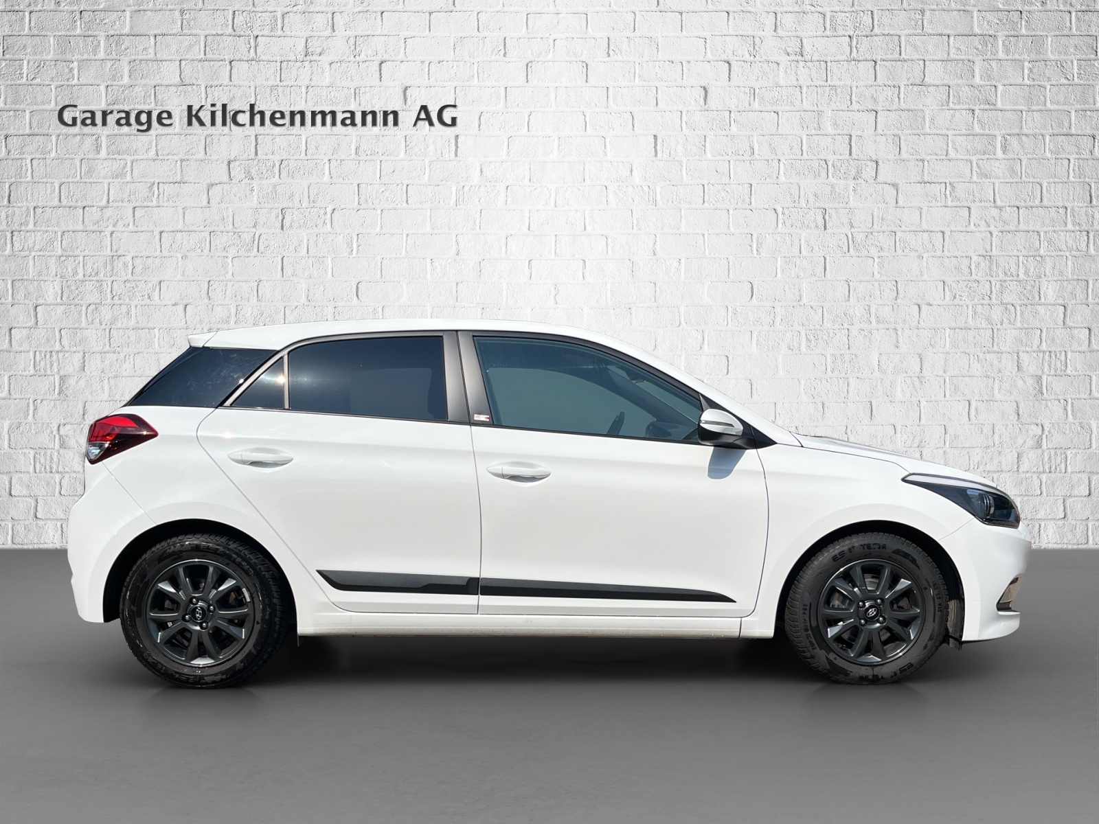 HYUNDAI i20 1.0 T-GDi Amplia-image-5