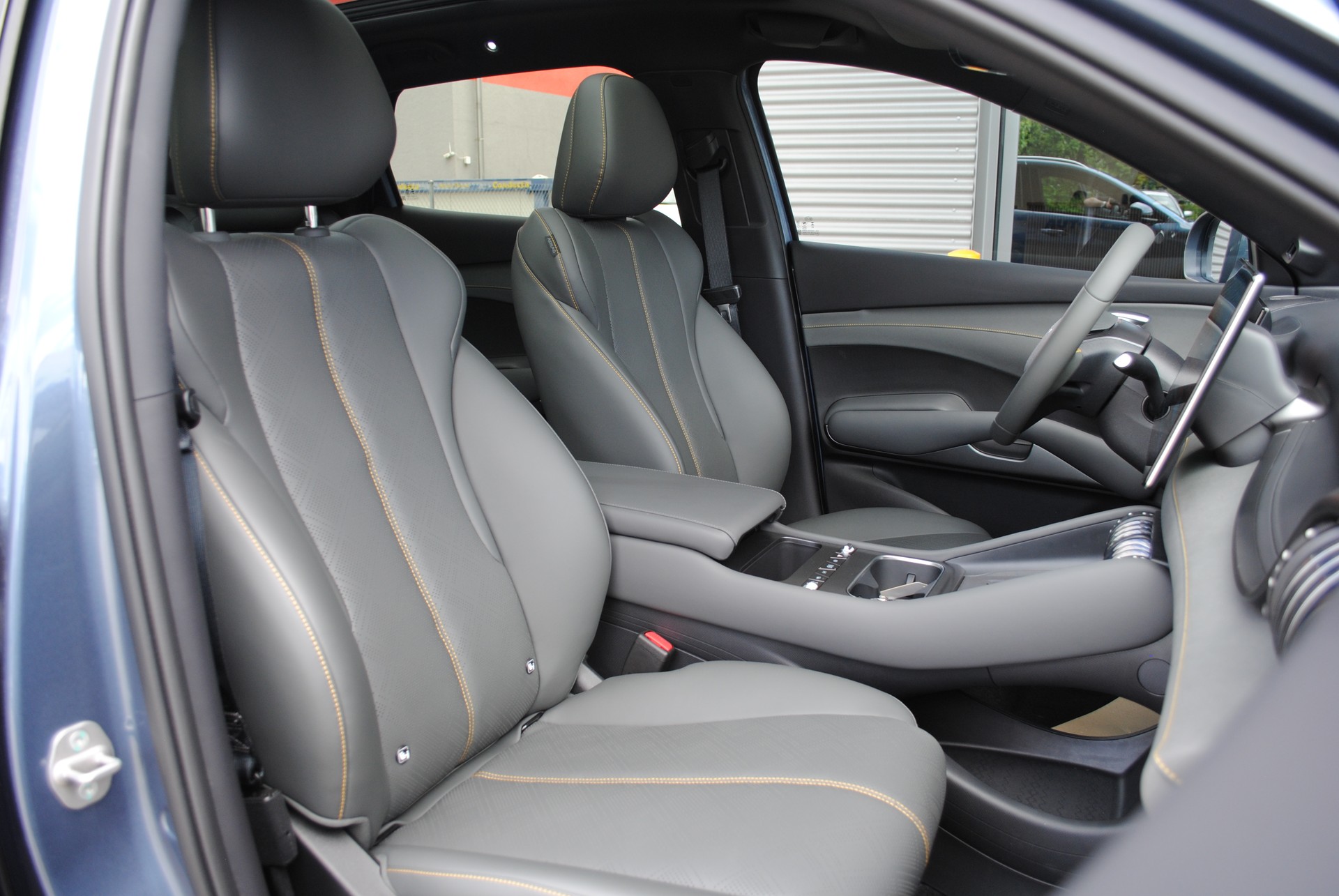 BYD Atto 3 EVO 74.8 kWh Excellence AWD-image-13