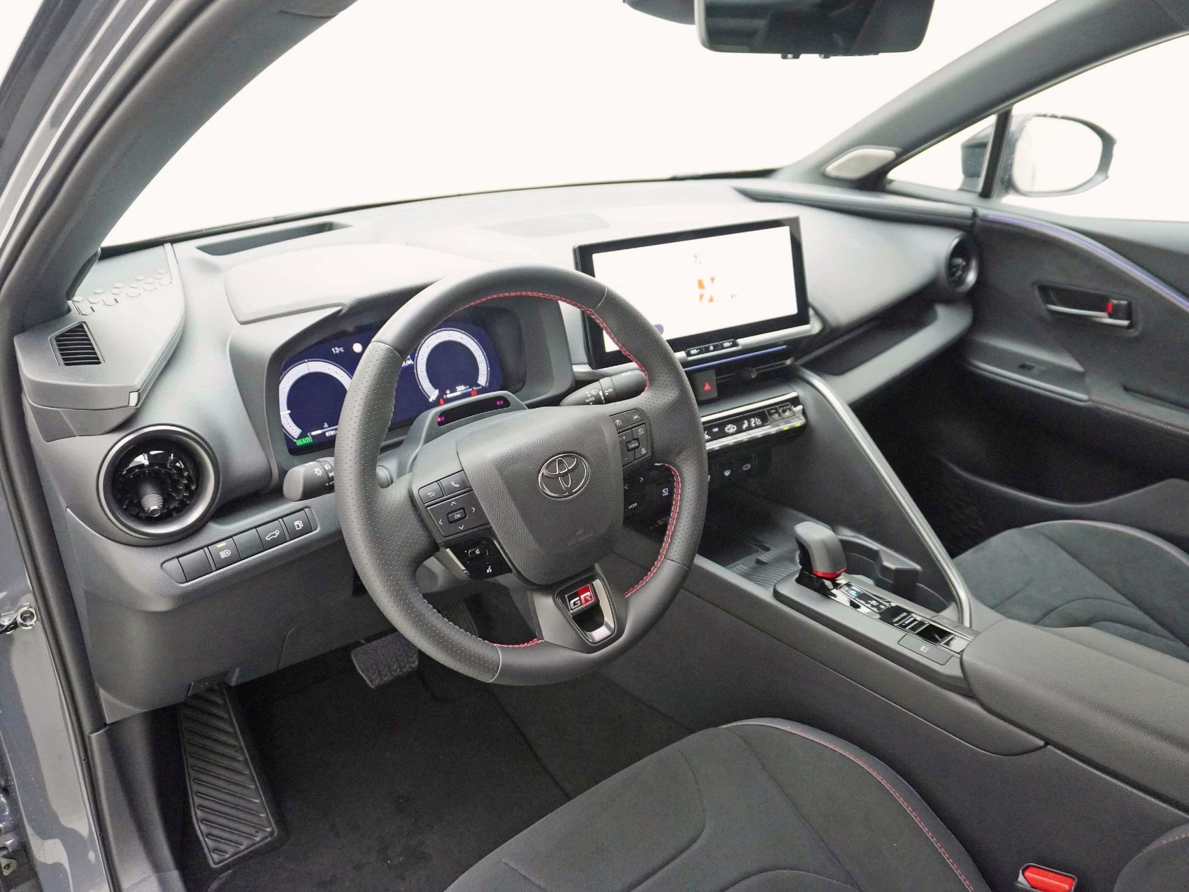 TOYOTA C-HR 2.0 HEV GR Sport 4x4 ** inkl. Winterräder **-image-8
