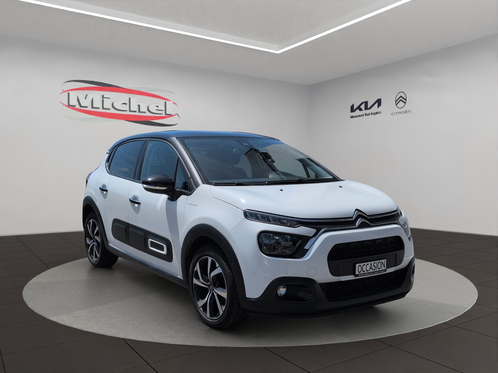 CITROEN C3 1.2i PureTech Shine 110PS Automatik / Rückfahrkamera / Totwinkelassistent / Premium Occasion Garantie-image-2