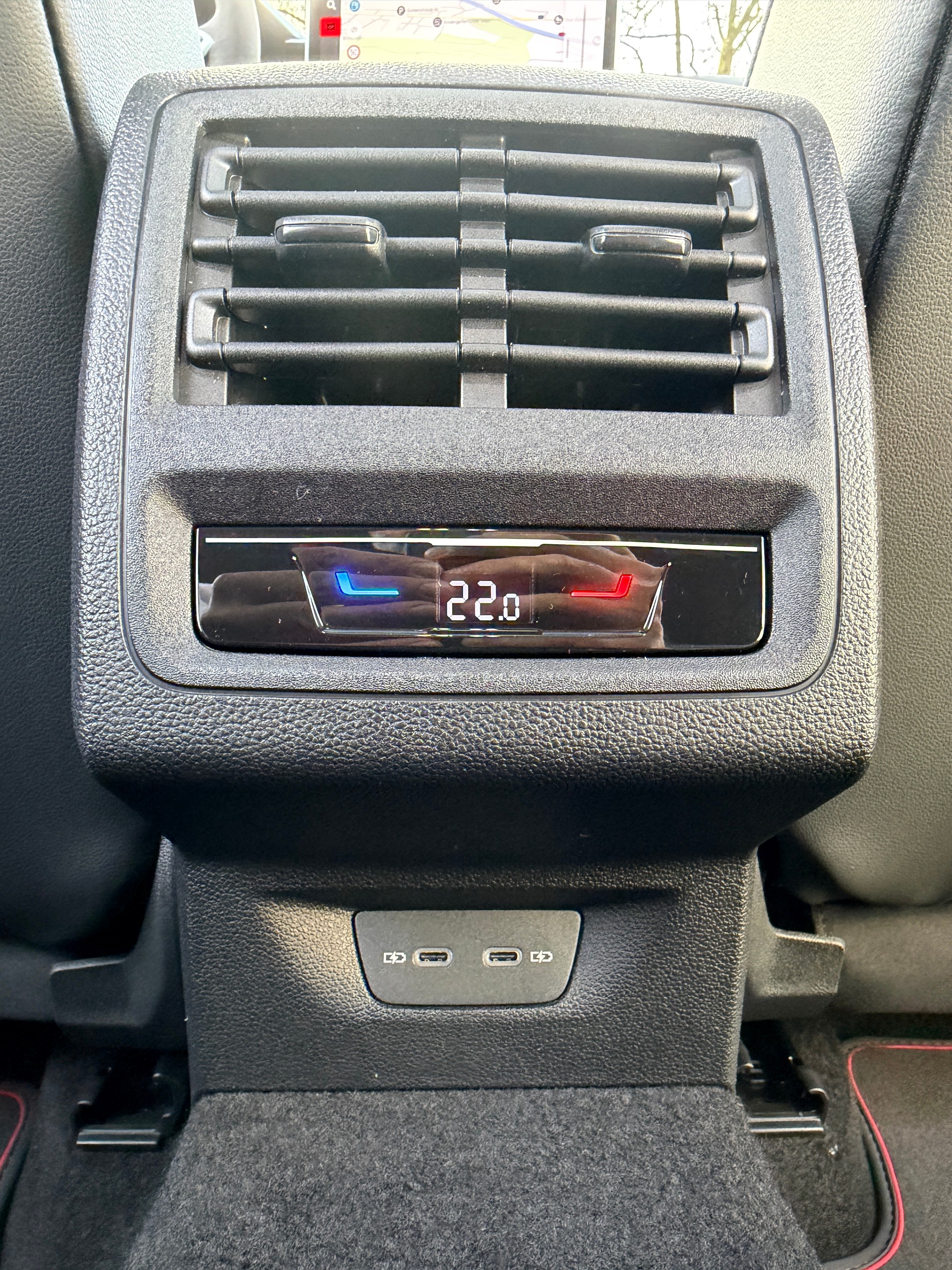 VW Golf 2.0 TSI GTI Edition 50 DSG-image-14