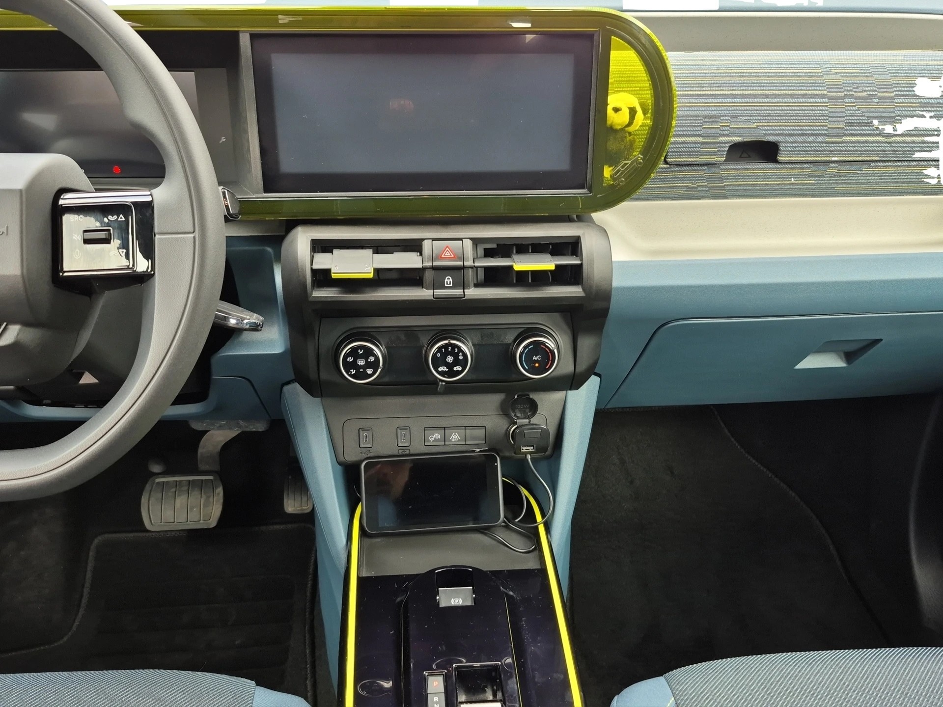 FIAT Grande Panda Elektro Red-image-9
