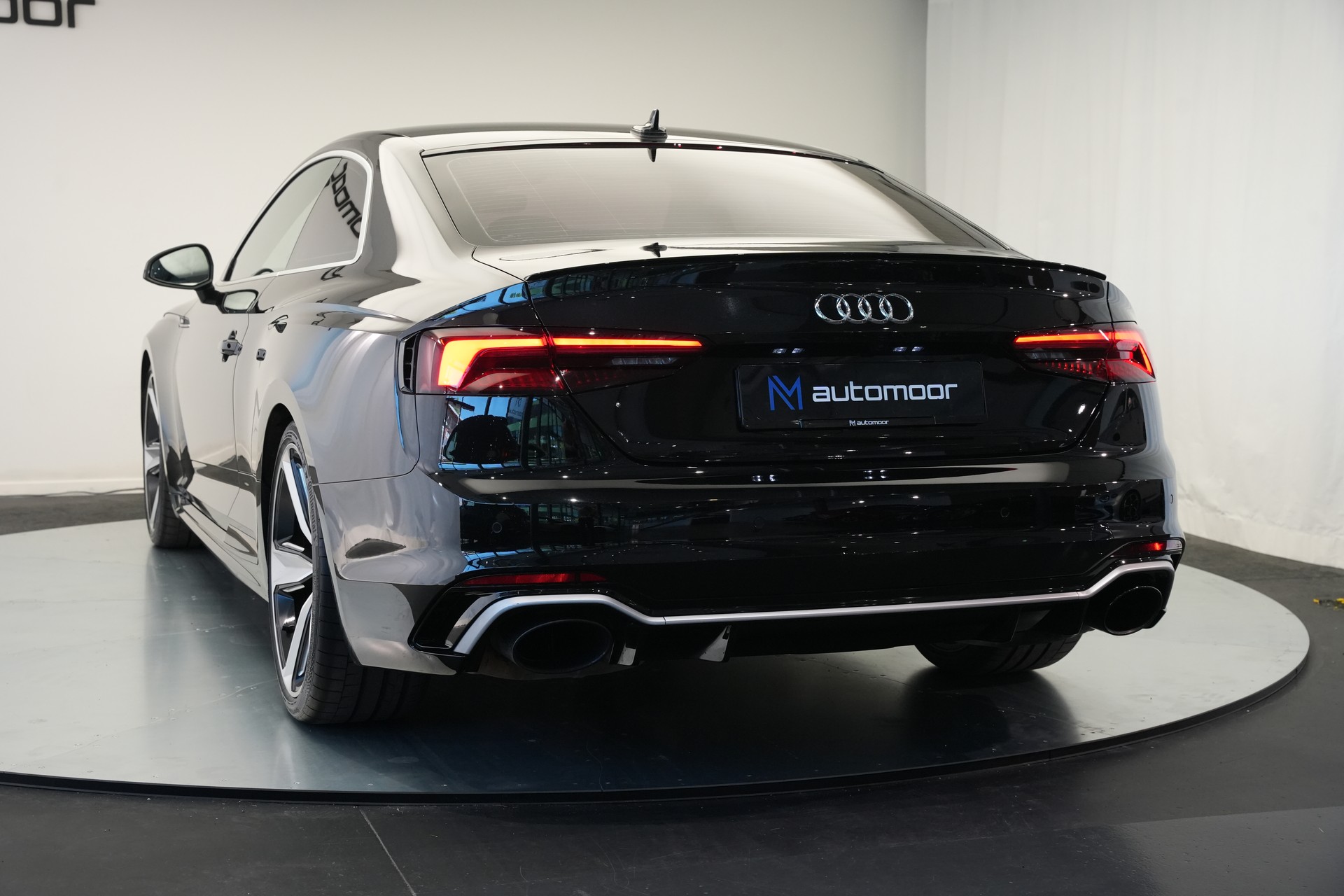 AUDI RS5 Coupé 2.9 TFSI quattro tiptronic-image-40