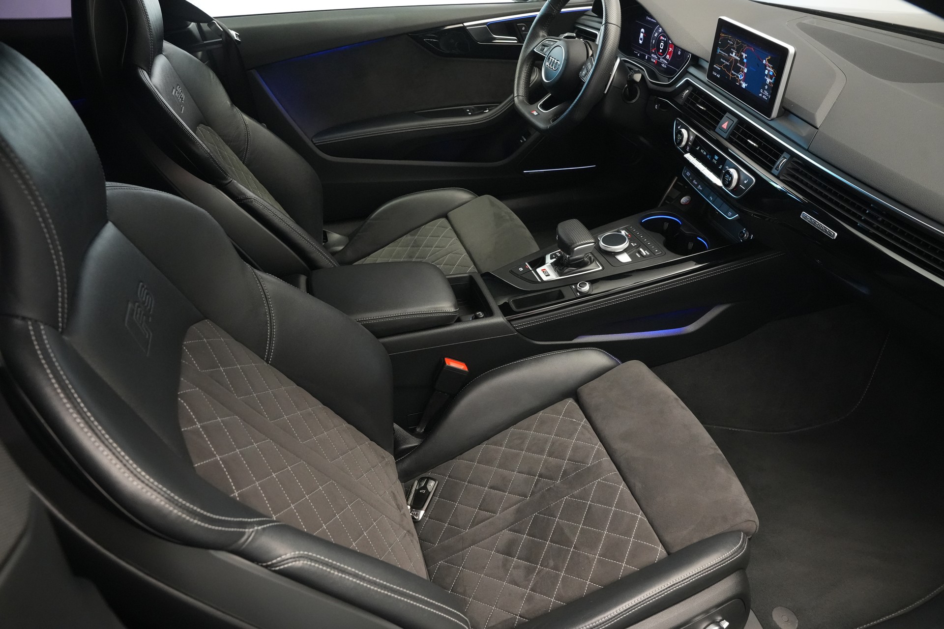 AUDI RS5 Coupé 2.9 TFSI quattro tiptronic-image-12