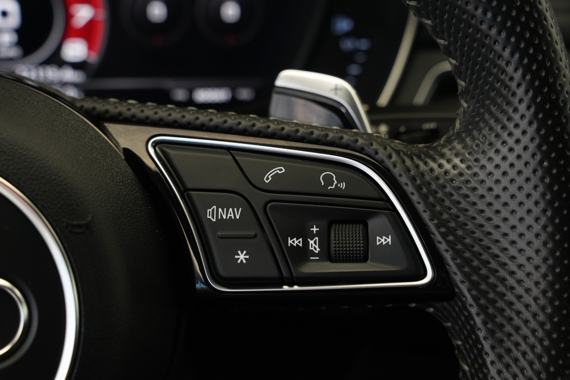 AUDI RS5 Coupé 2.9 TFSI quattro tiptronic-image-22