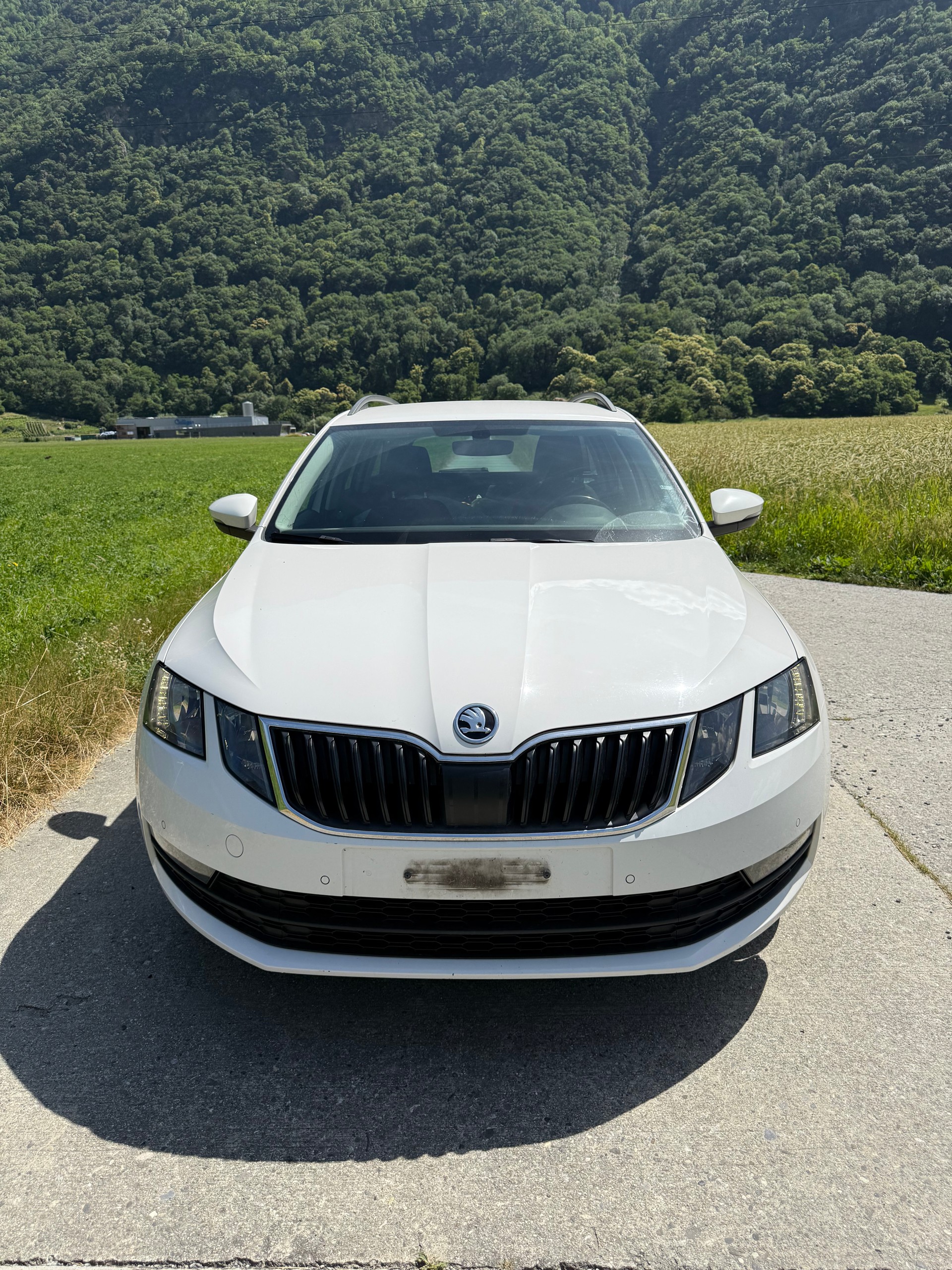 SKODA Octavia Combi 2.0 TDI Style 4x4 DSG-image-6