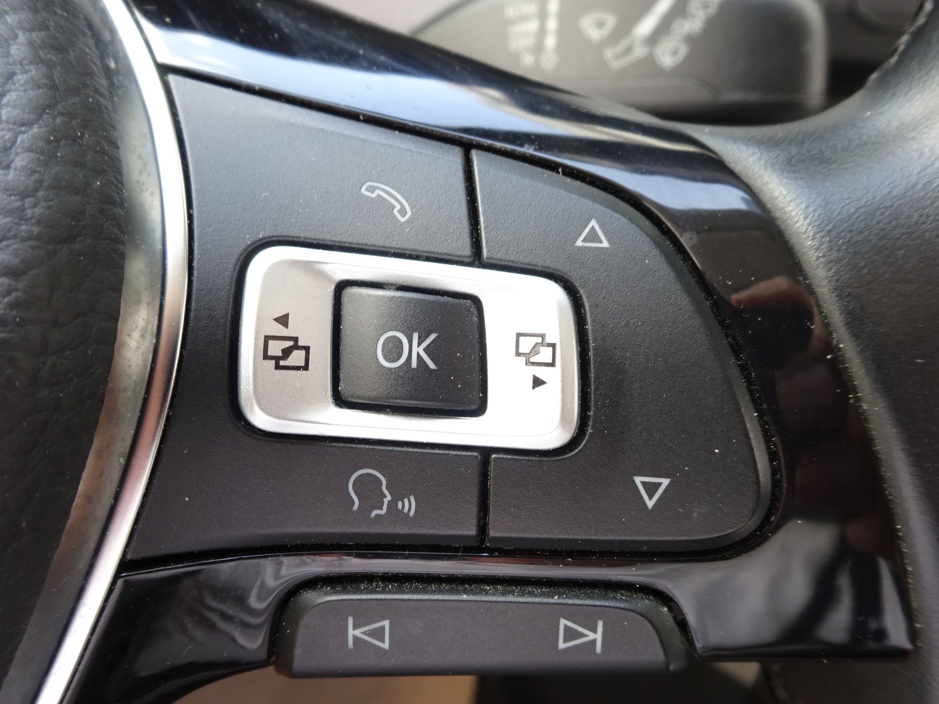 VW T6 2.0 TDI 4Motion-image-12