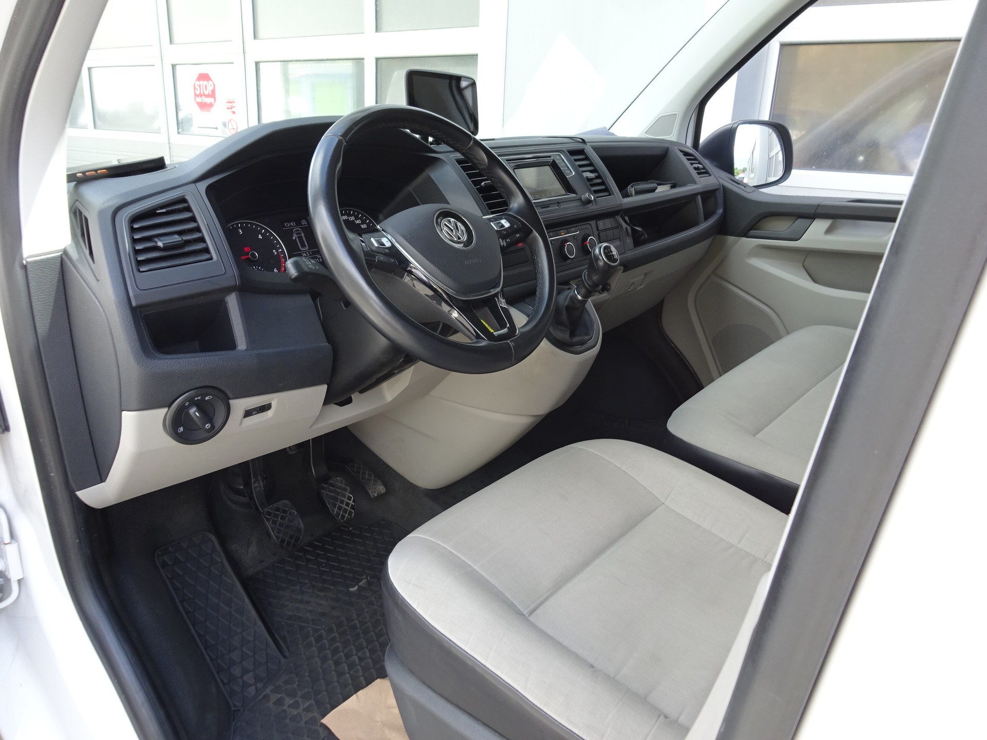 VW T6 2.0 TDI 4Motion-image-24