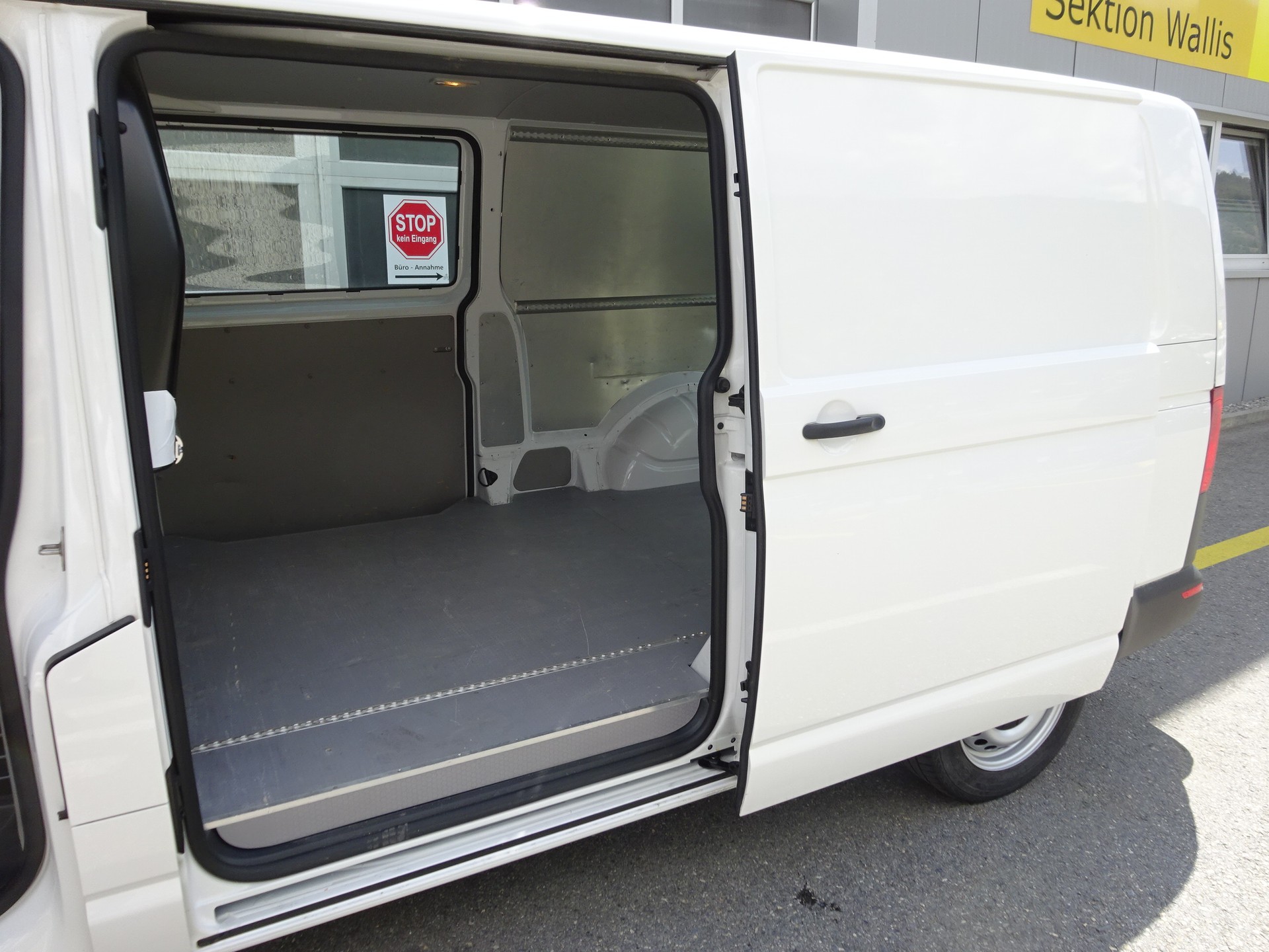 VW T6 2.0 TDI 4Motion-image-22