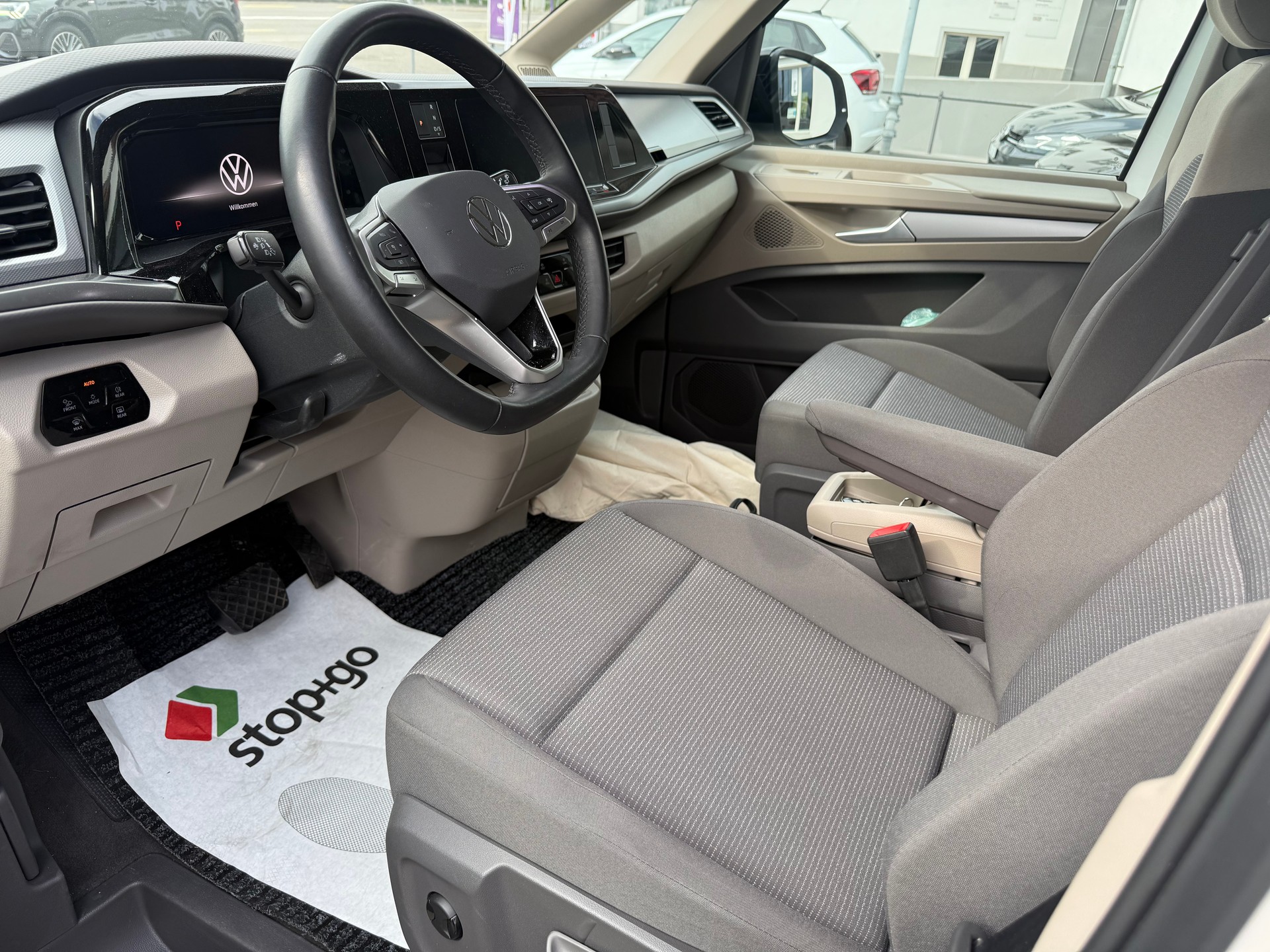 VW Multivan 2.0 TSI Liberty DSG-image-9
