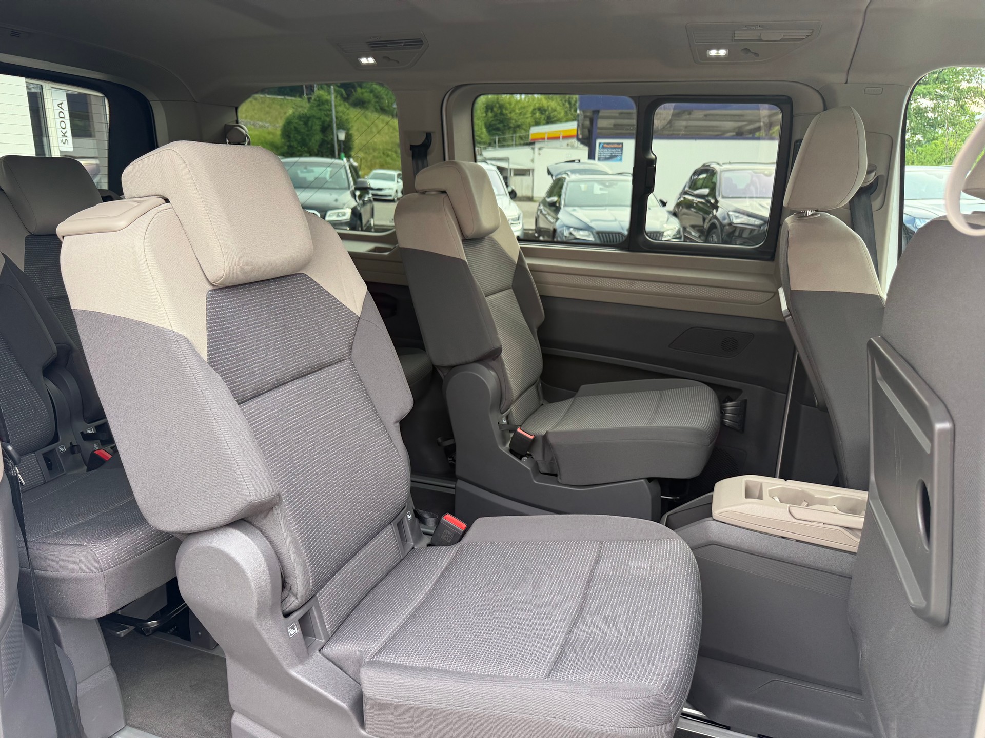 VW Multivan 2.0 TSI Liberty DSG-image-12