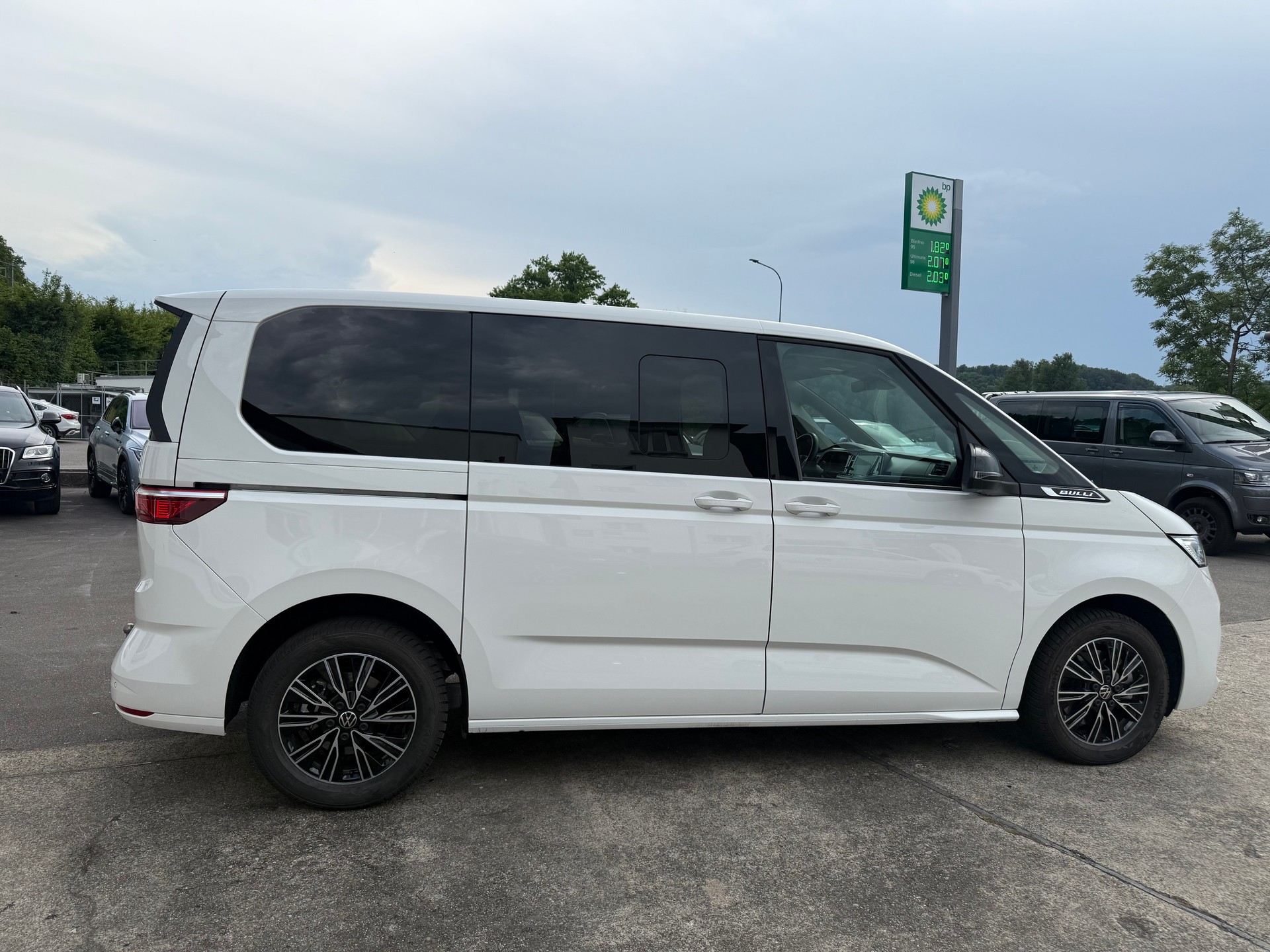 VW Multivan 2.0 TSI Liberty DSG-image-4