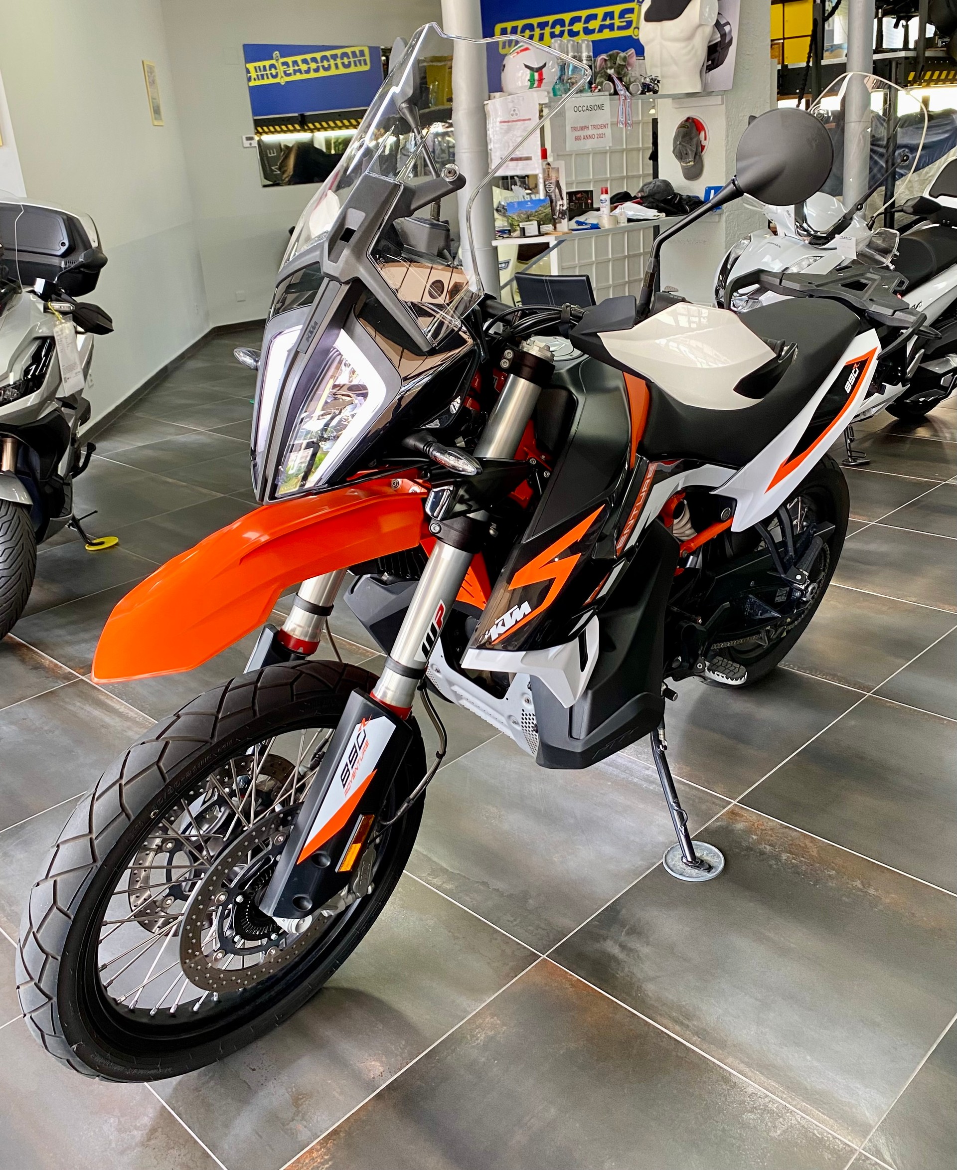 KTM 890 Adventure R-image-3