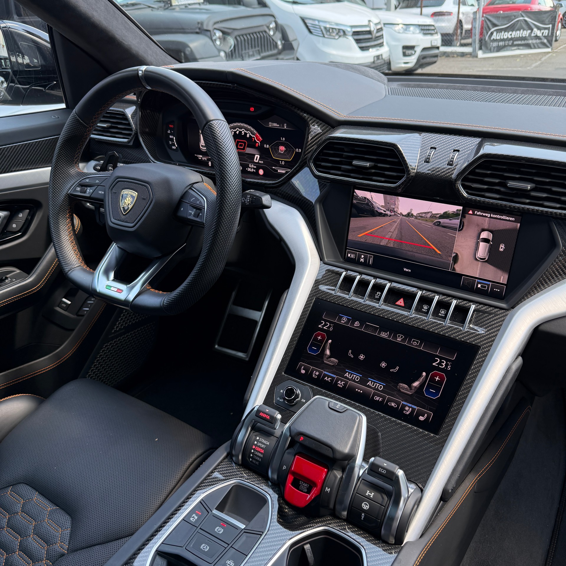 LAMBORGHINI Urus E-Gear Akrapovic-image-9