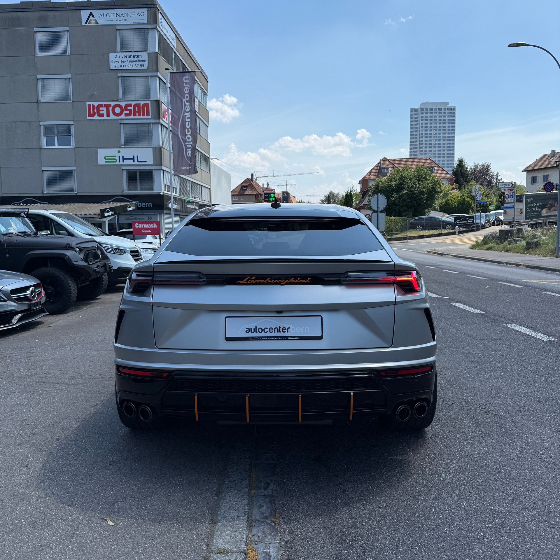 LAMBORGHINI Urus E-Gear Akrapovic-image-5