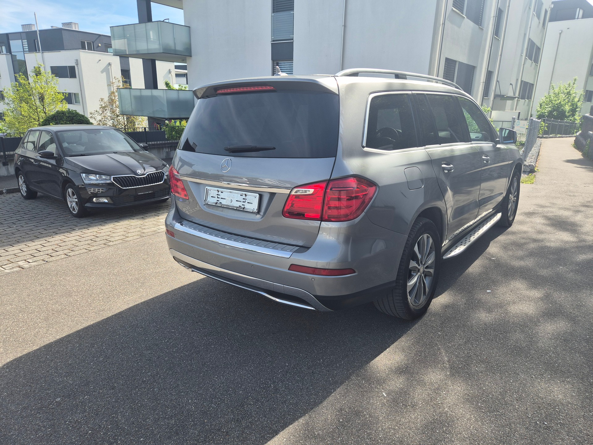 MERCEDES-BENZ GL 350 V6 CDI BlueTec 4Matic-image-5