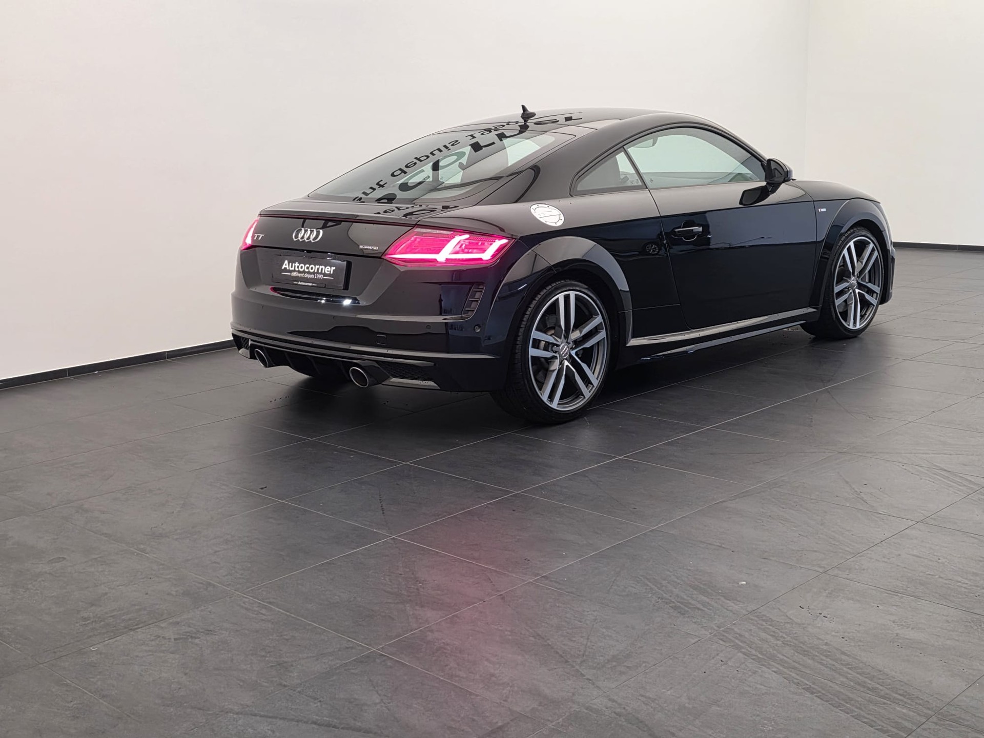 AUDI TT Coupé 45 TFSI quattro S-tronic-image-5