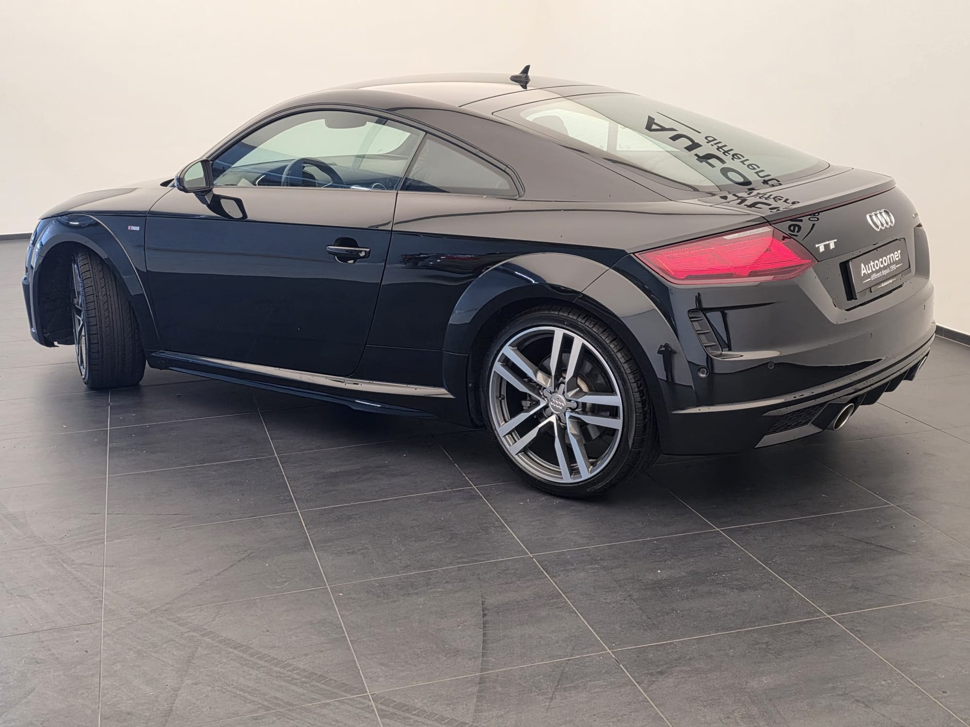 AUDI TT Coupé 45 TFSI quattro S-tronic-image-7